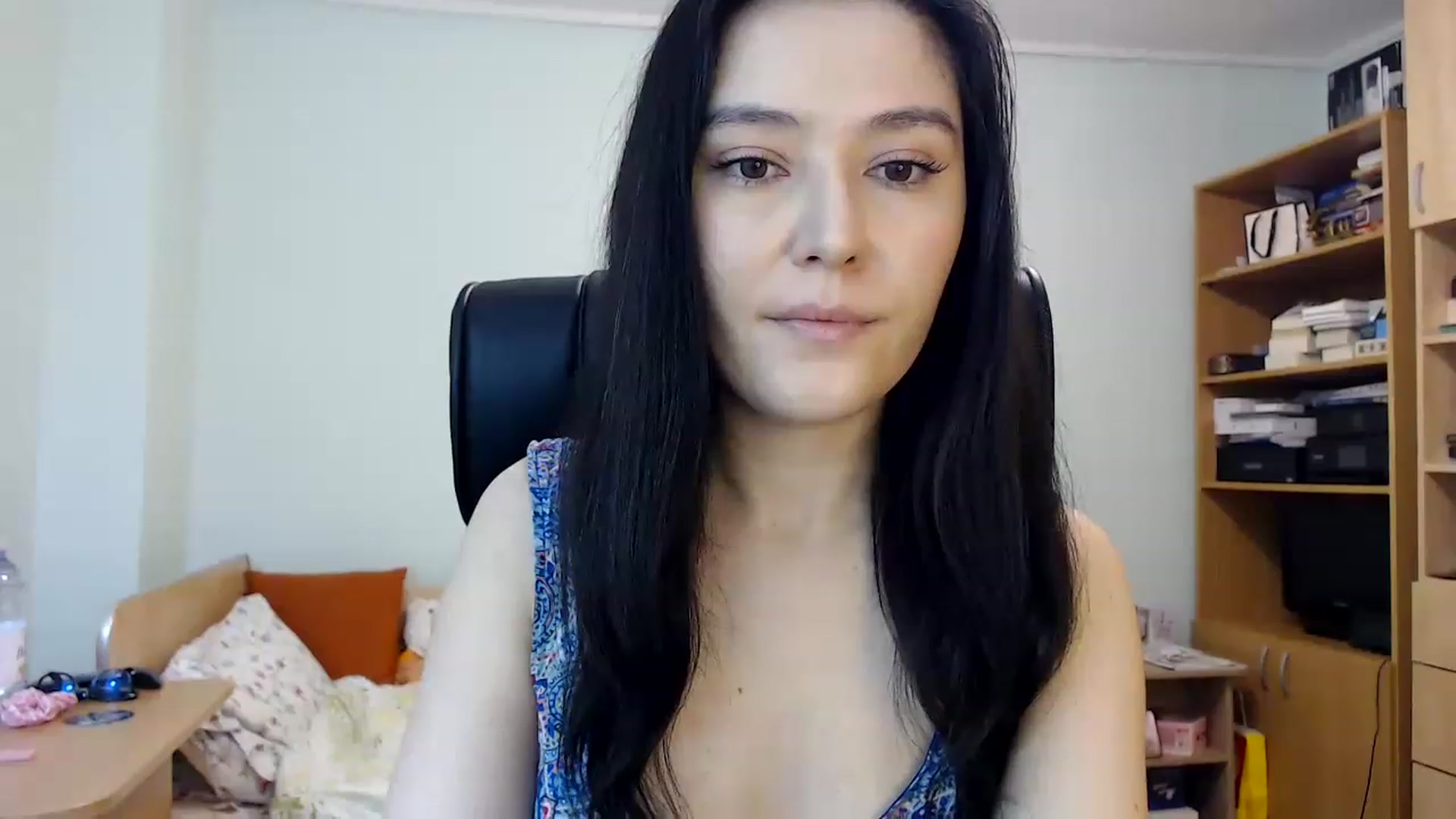 Gallery image thumbnail from TheMorrigan_'s myfreecams stream on, 01/29/2023, 19:33 image 4 of 20