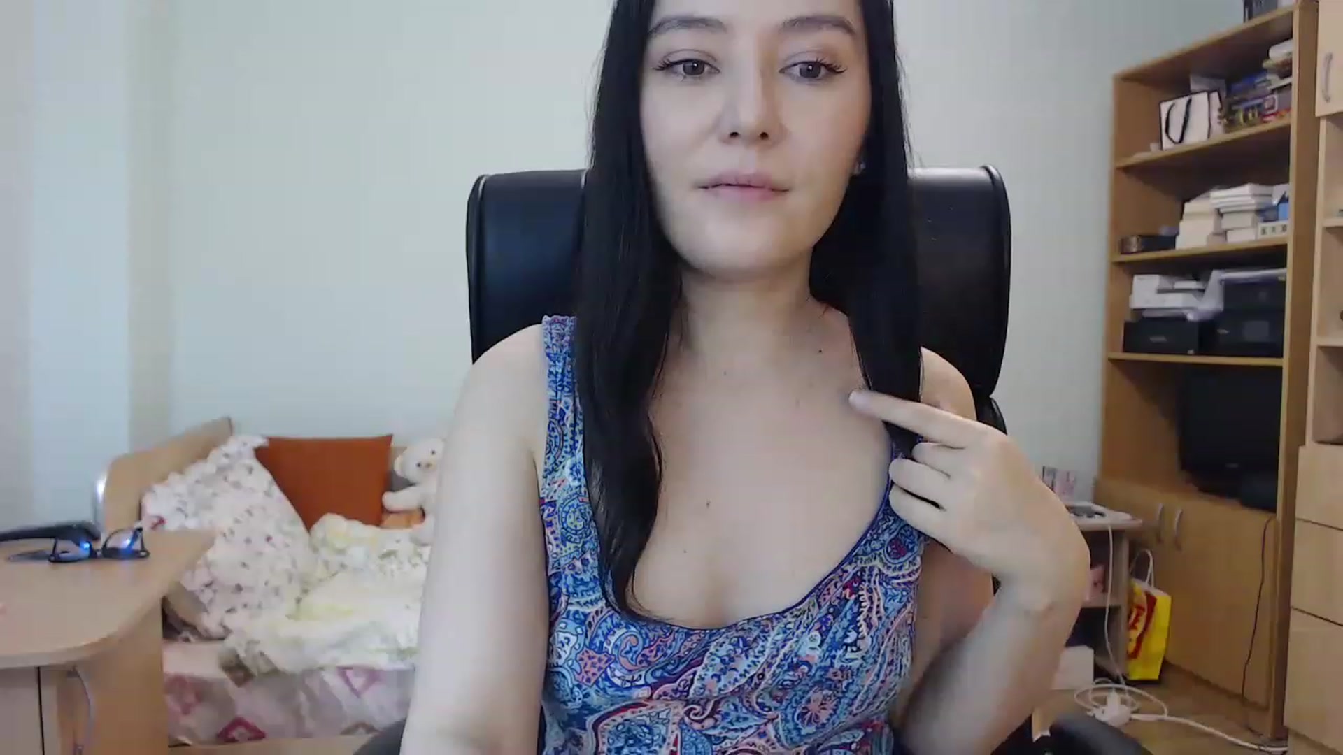 Gallery image thumbnail from TheMorrigan_'s myfreecams stream on, 02/01/2023, 20:10 image 2 of 20