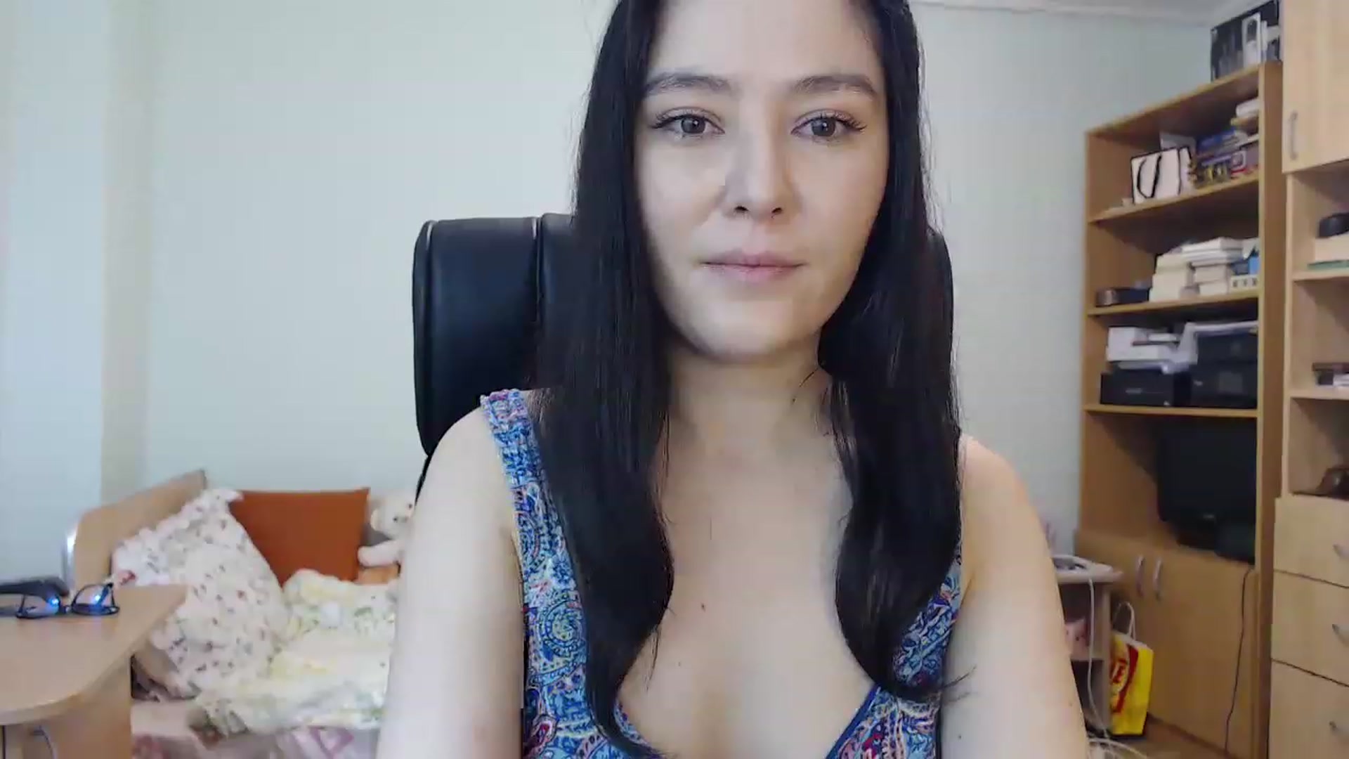 Gallery image thumbnail from TheMorrigan_'s myfreecams stream on, 02/01/2023, 20:10 image 20 of 20