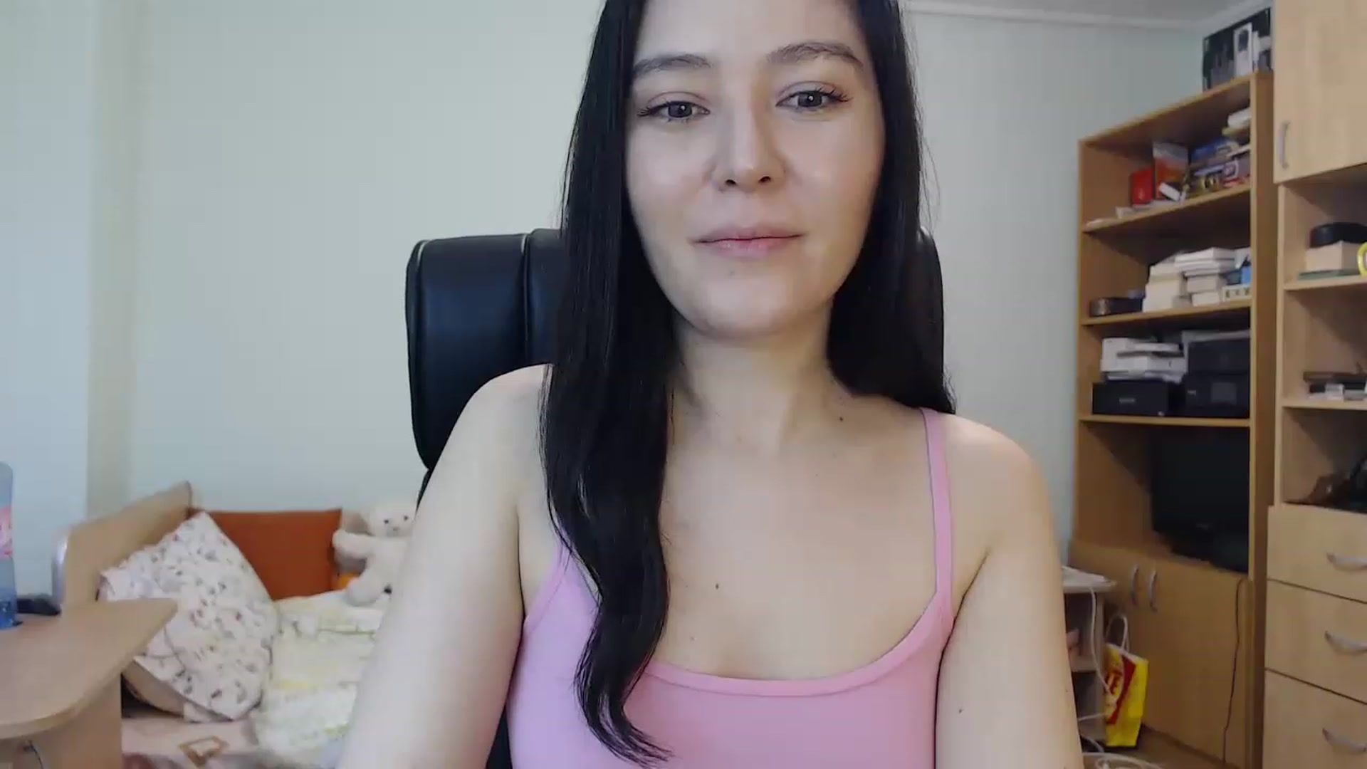 Gallery image thumbnail from TheMorrigan_'s myfreecams stream on, 02/02/2023, 19:15 image 16 of 20