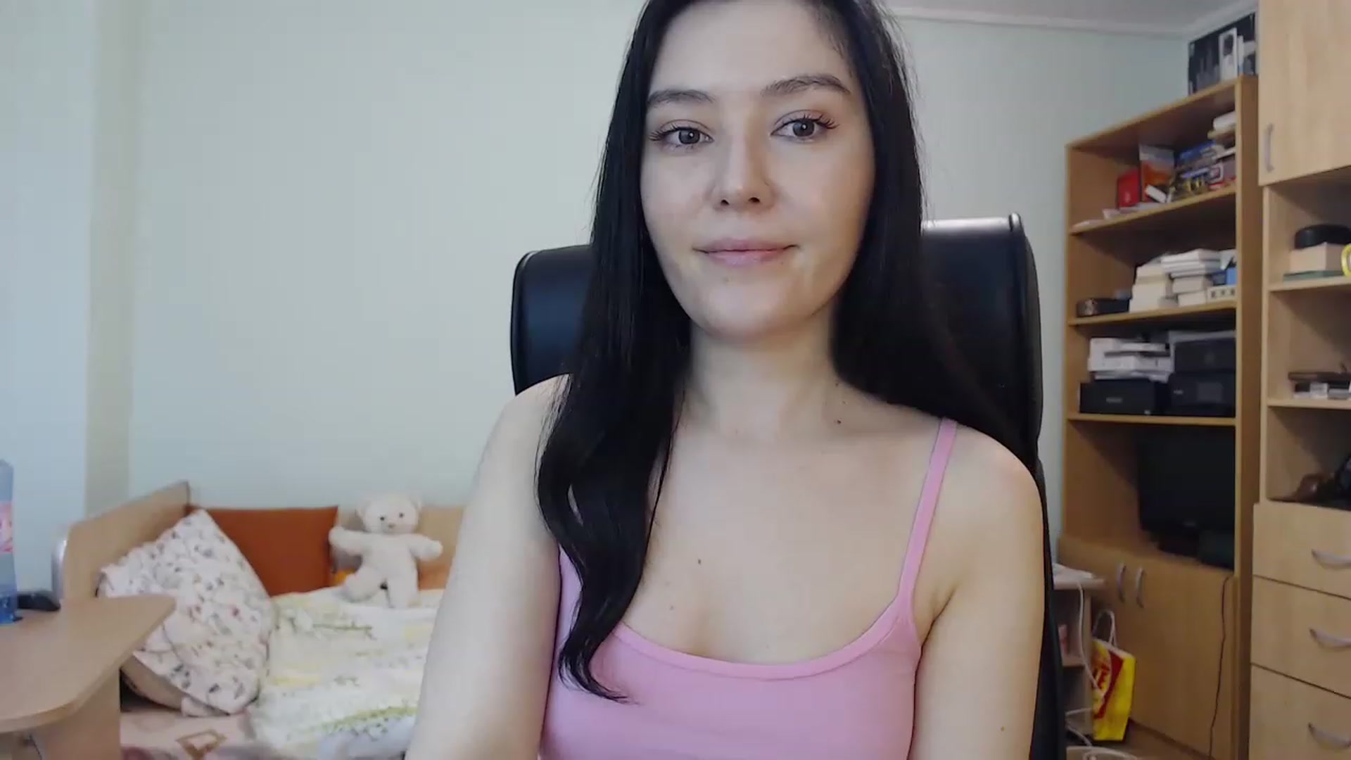 Gallery image thumbnail from TheMorrigan_'s myfreecams stream on, 02/02/2023, 19:15 image 10 of 20