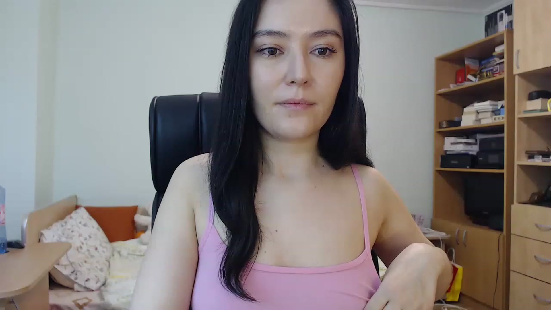Gallery image thumbnail from TheMorrigan_'s myfreecams stream on, 02/02/2023, 19:15 image 18 of 20