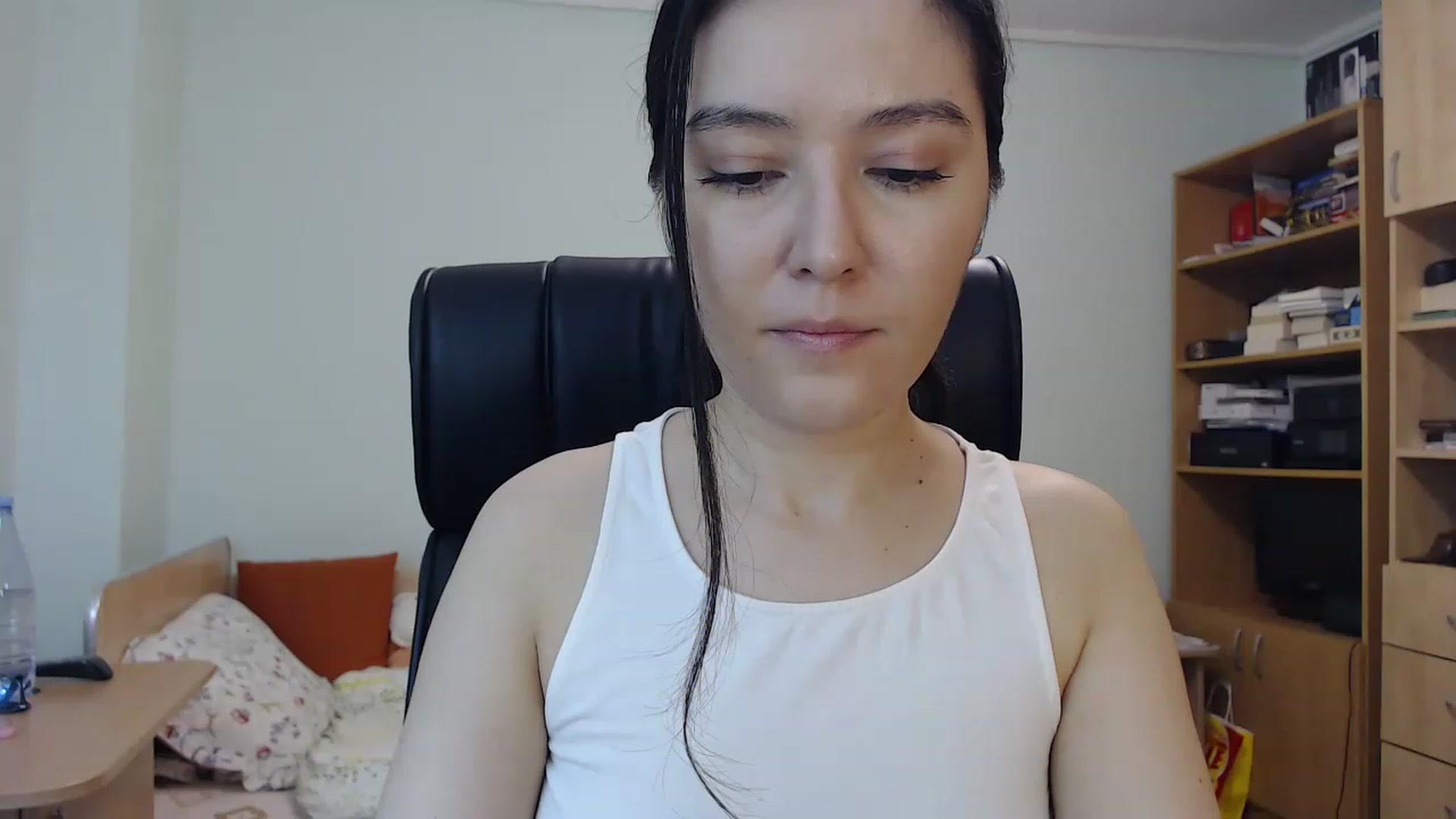 Gallery image thumbnail from TheMorrigan_'s myfreecams stream on, 02/03/2023, 20:46 image 2 of 20