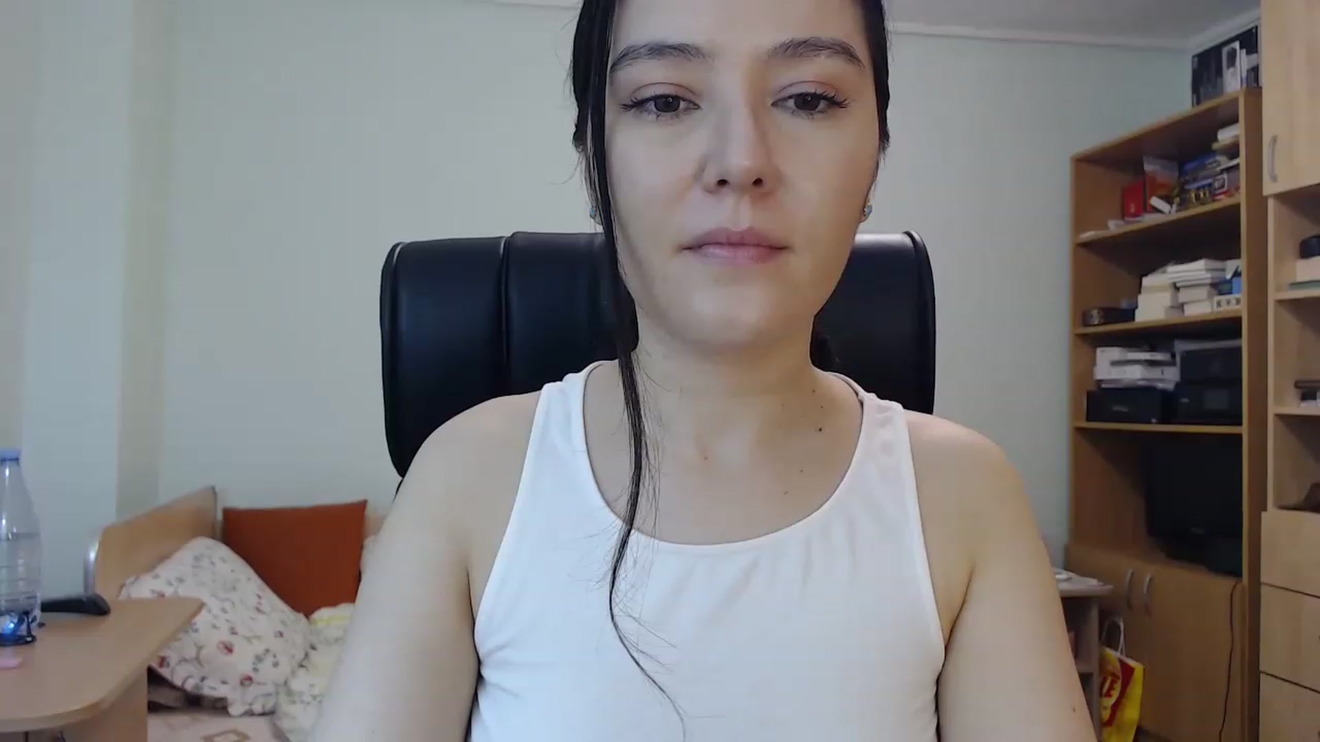Gallery image thumbnail from TheMorrigan_'s myfreecams stream on, 02/03/2023, 20:46 image 1 of 20