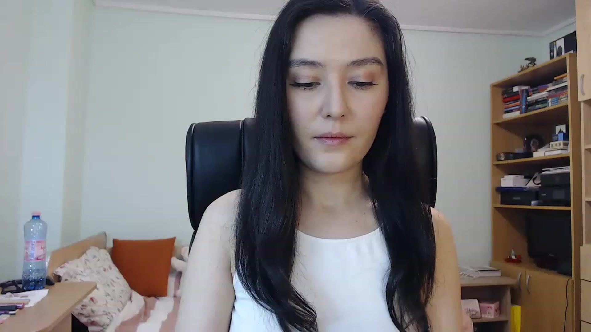 Gallery image thumbnail from TheMorrigan_'s myfreecams stream on, 02/10/2023, 20:42 image 1 of 20
