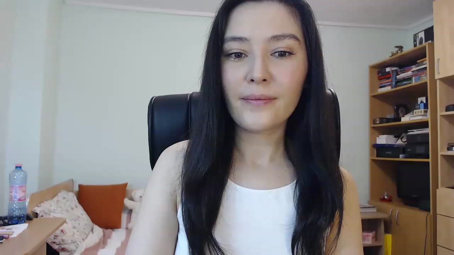 Gallery image thumbnail from TheMorrigan_'s myfreecams stream on, 02/10/2023, 20:42 image 2 of 20