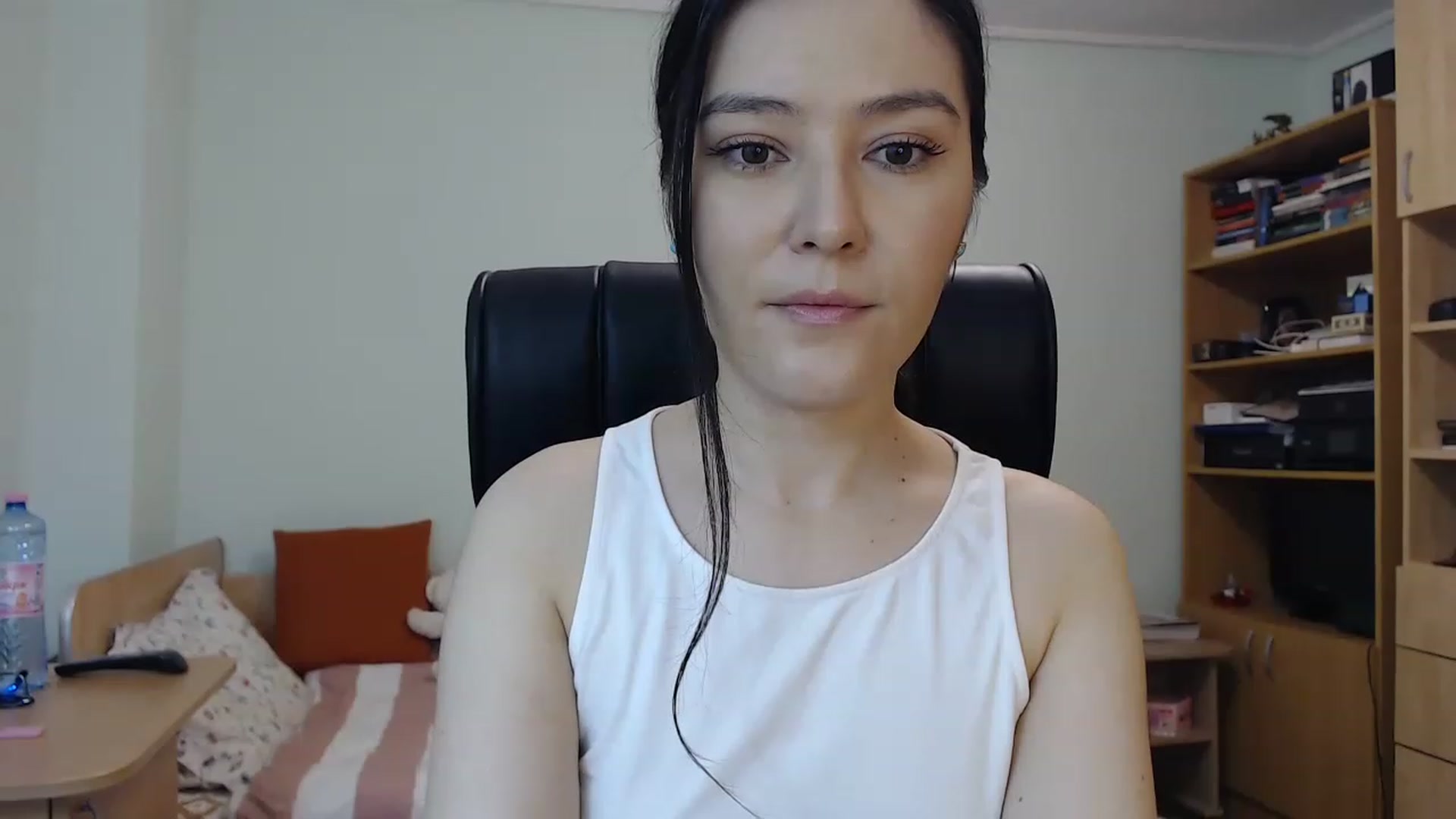 Gallery image thumbnail from TheMorrigan_'s myfreecams stream on, 03/04/2023, 21:32 image 3 of 20