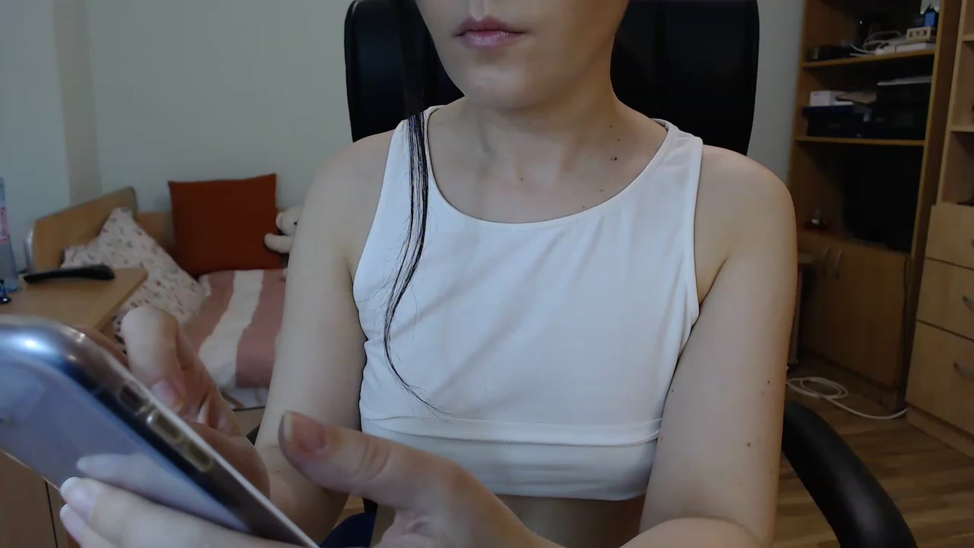 Gallery image thumbnail from TheMorrigan_'s myfreecams stream on, 03/04/2023, 21:32 image 8 of 20