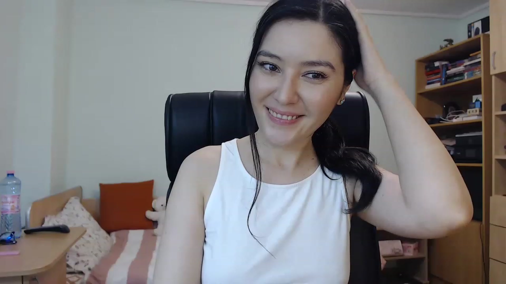 Gallery image thumbnail from TheMorrigan_'s myfreecams stream on, 03/04/2023, 21:32 image 2 of 20