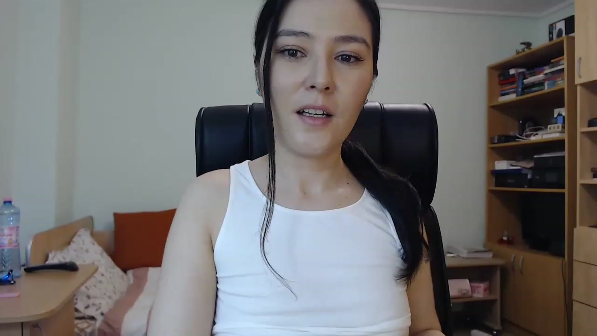 Gallery image thumbnail from TheMorrigan_'s myfreecams stream on, 03/04/2023, 21:32 image 5 of 20