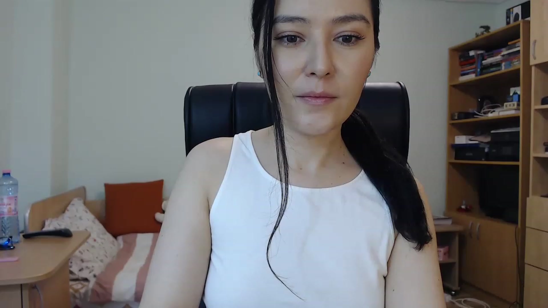 Gallery image thumbnail from TheMorrigan_'s myfreecams stream on, 03/04/2023, 21:32 image 4 of 20