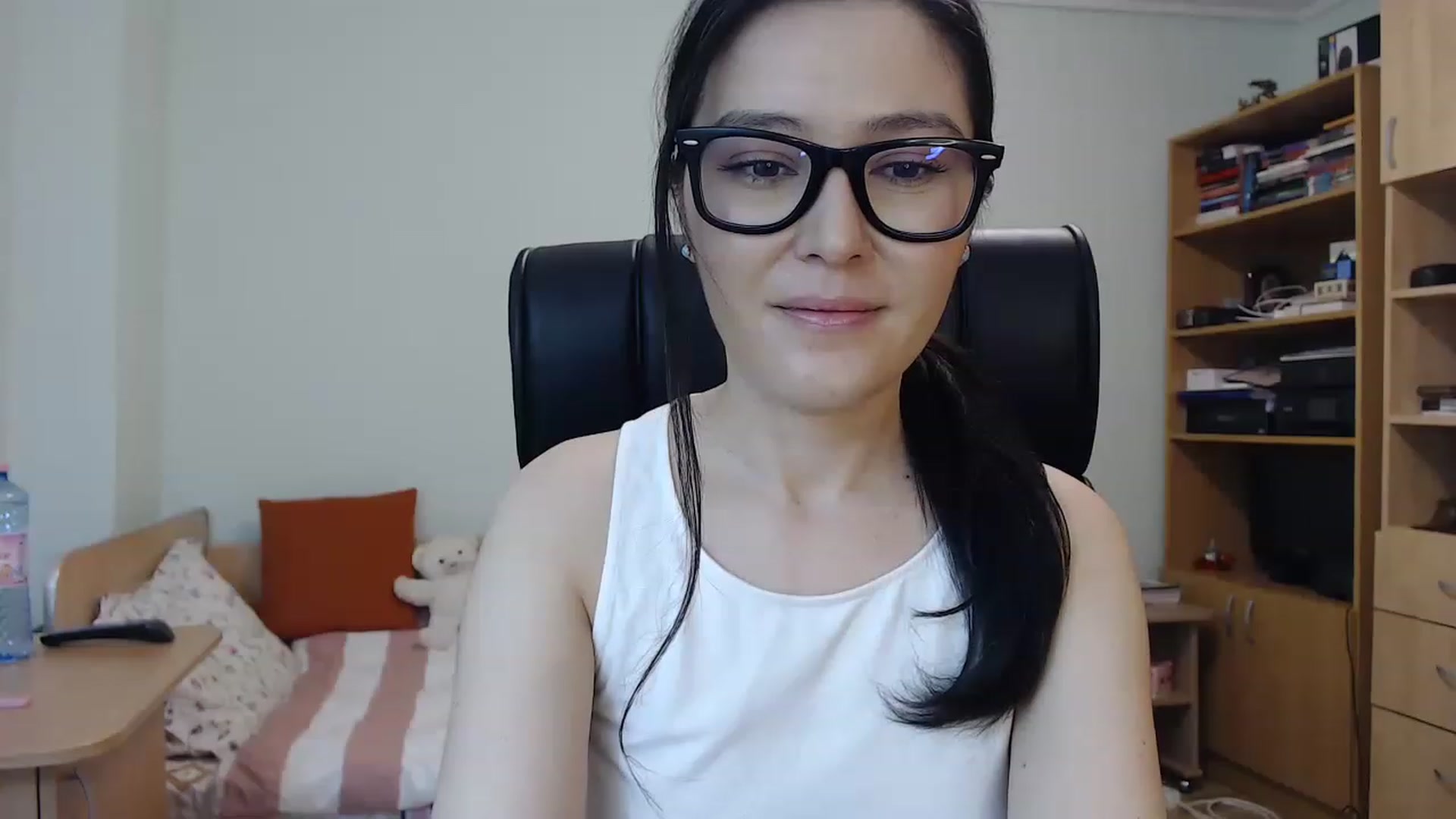 Gallery image thumbnail from TheMorrigan_'s myfreecams stream on, 03/04/2023, 21:32 image 18 of 20