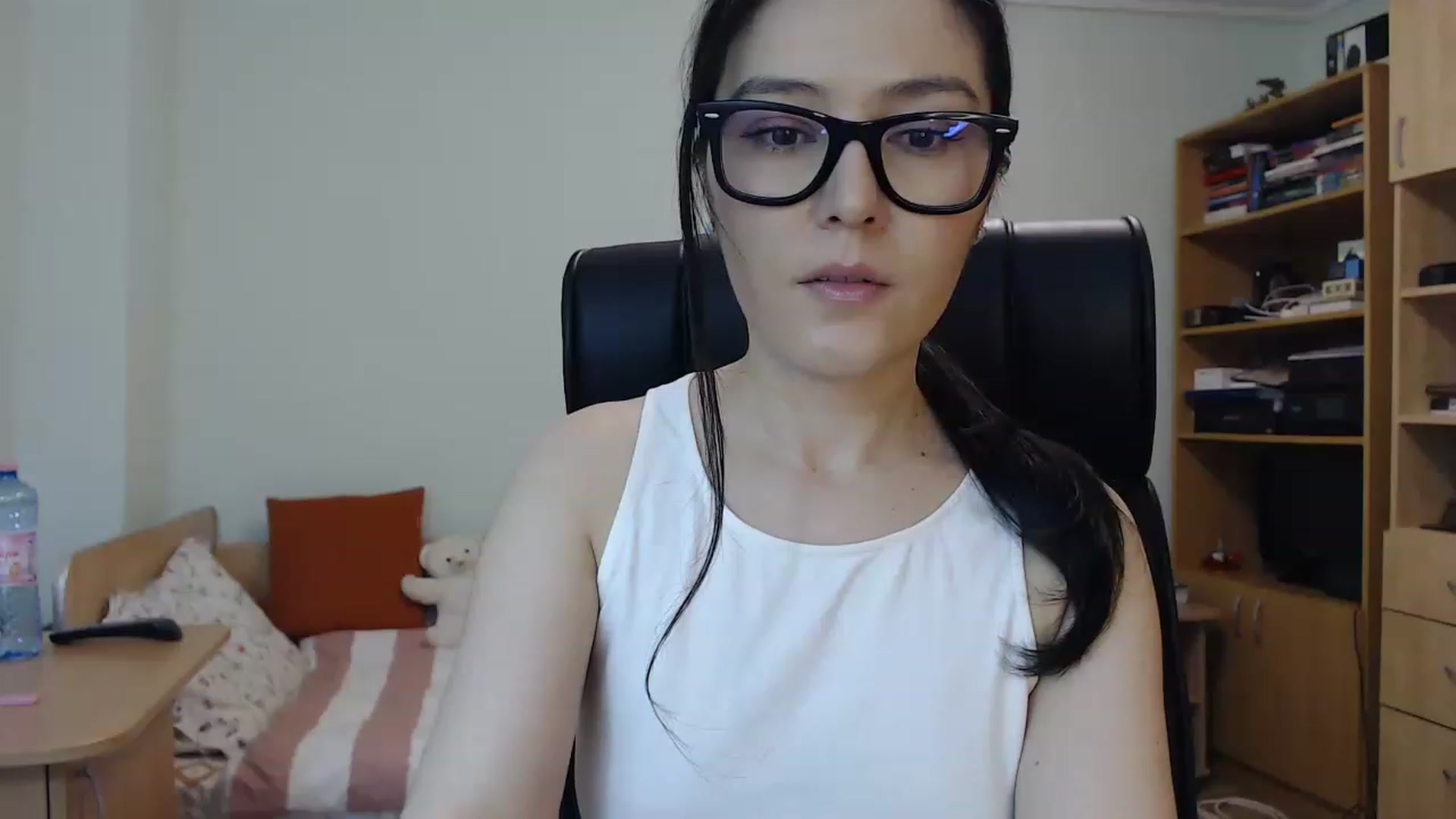 Gallery image thumbnail from TheMorrigan_'s myfreecams stream on, 03/04/2023, 21:32 image 17 of 20