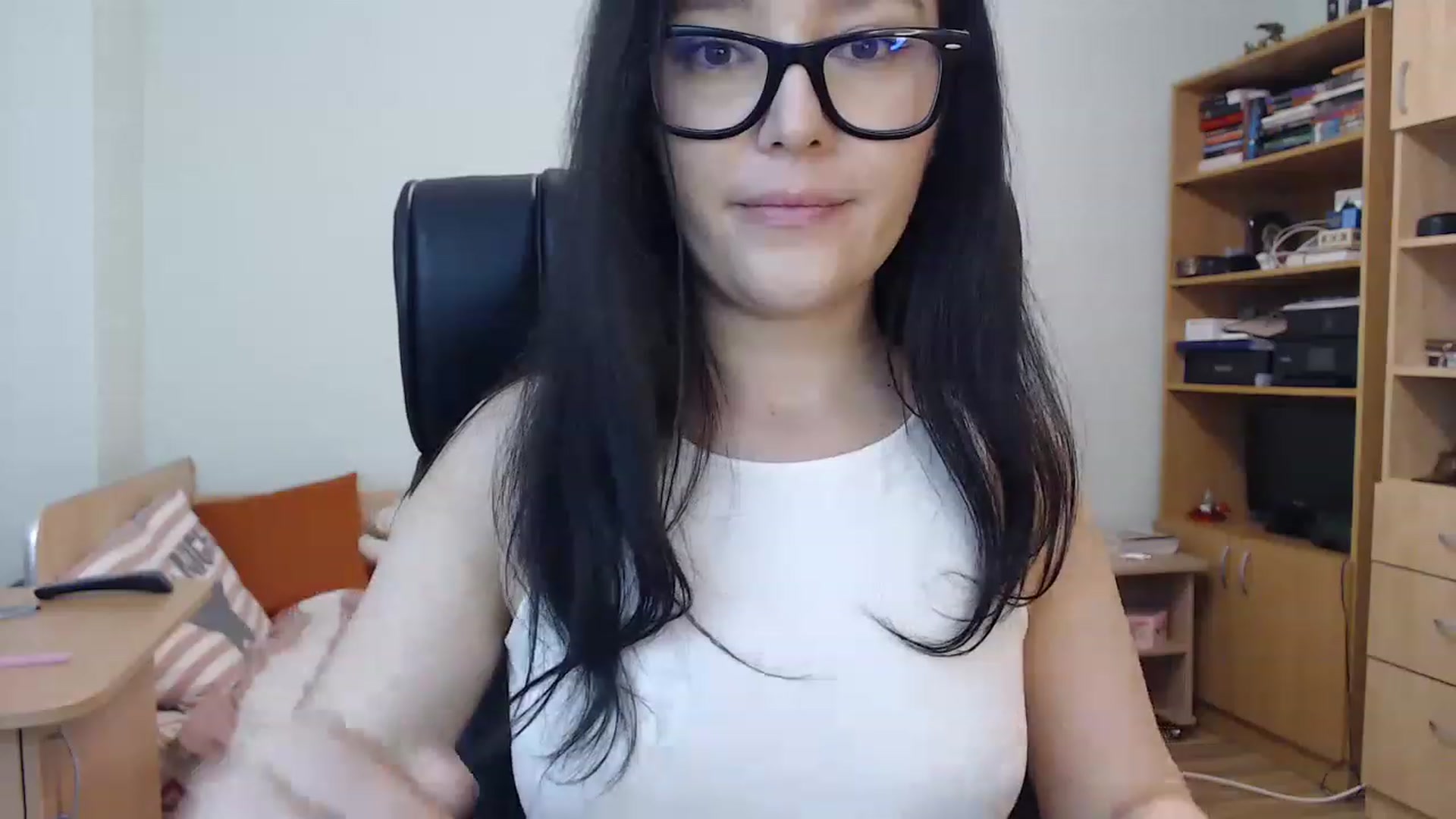 Gallery image thumbnail from TheMorrigan_'s myfreecams stream on, 03/09/2023, 21:40 image 18 of 20