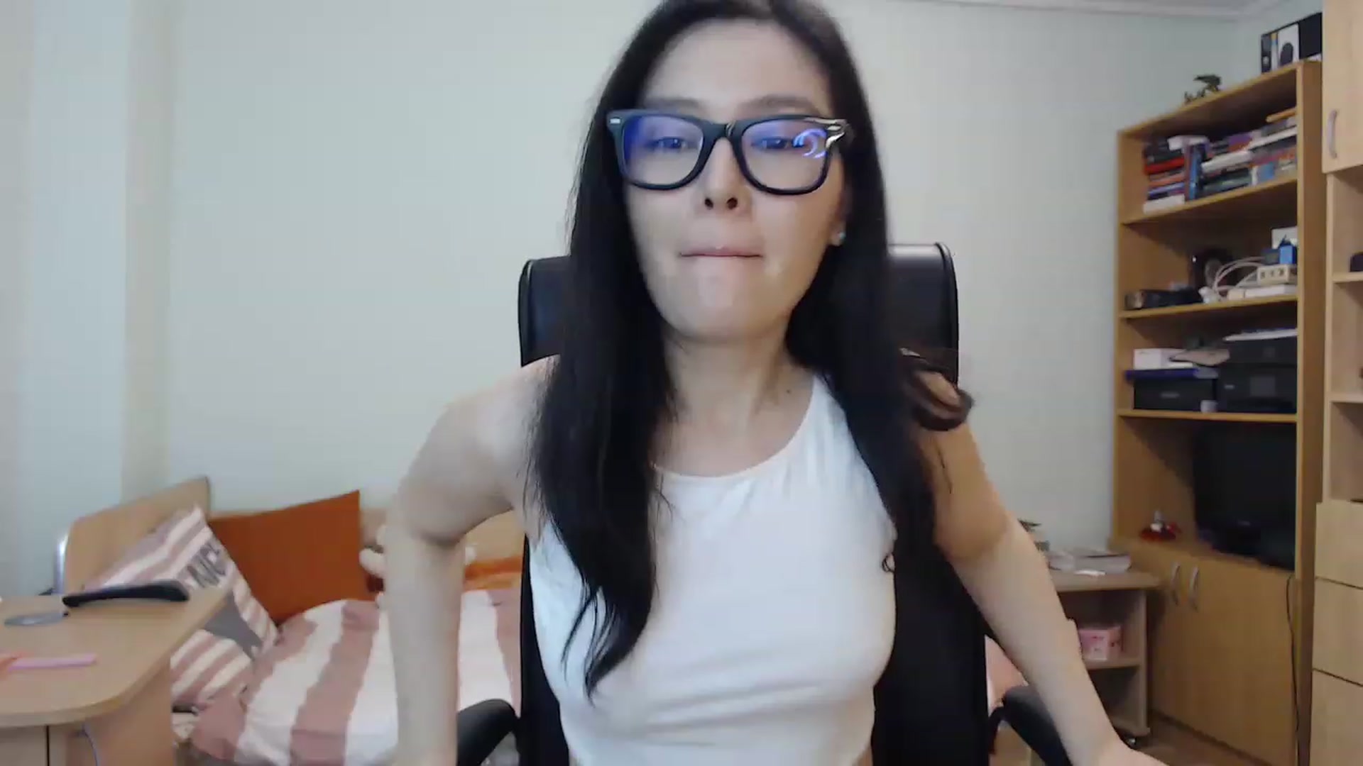 Gallery image thumbnail from TheMorrigan_'s myfreecams stream on, 03/09/2023, 21:40 image 5 of 20