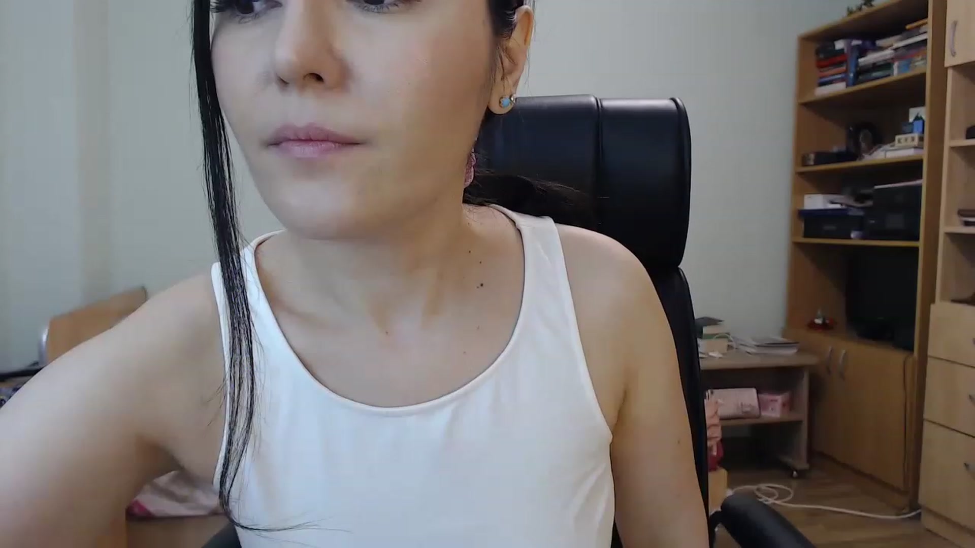 Gallery image thumbnail from TheMorrigan_'s myfreecams stream on, 03/14/2023, 20:22 image 6 of 20