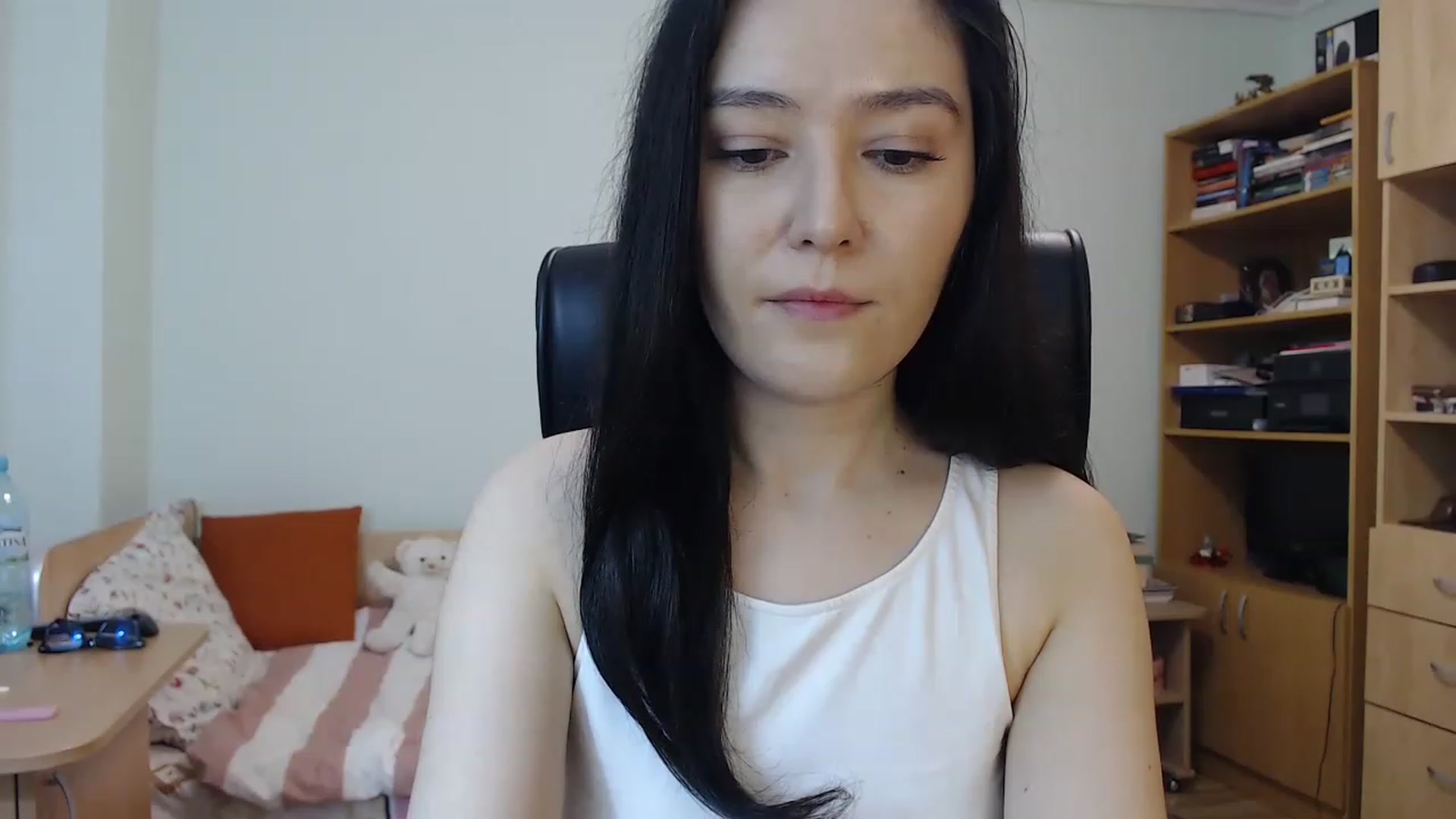 Gallery image thumbnail from TheMorrigan_'s myfreecams stream on, 03/23/2023, 22:31 image 3 of 20