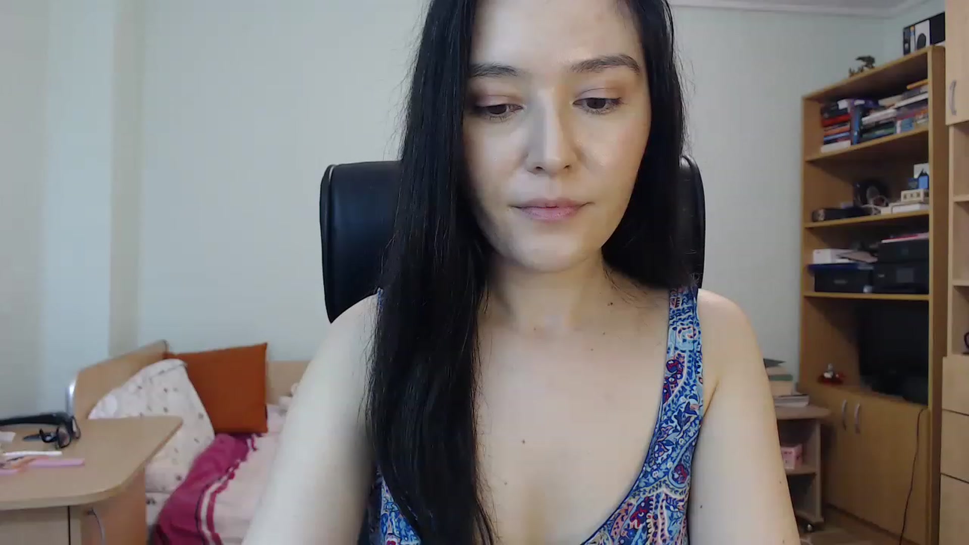 Gallery image thumbnail from TheMorrigan_'s myfreecams stream on, 04/02/2023, 21:15 image 20 of 20