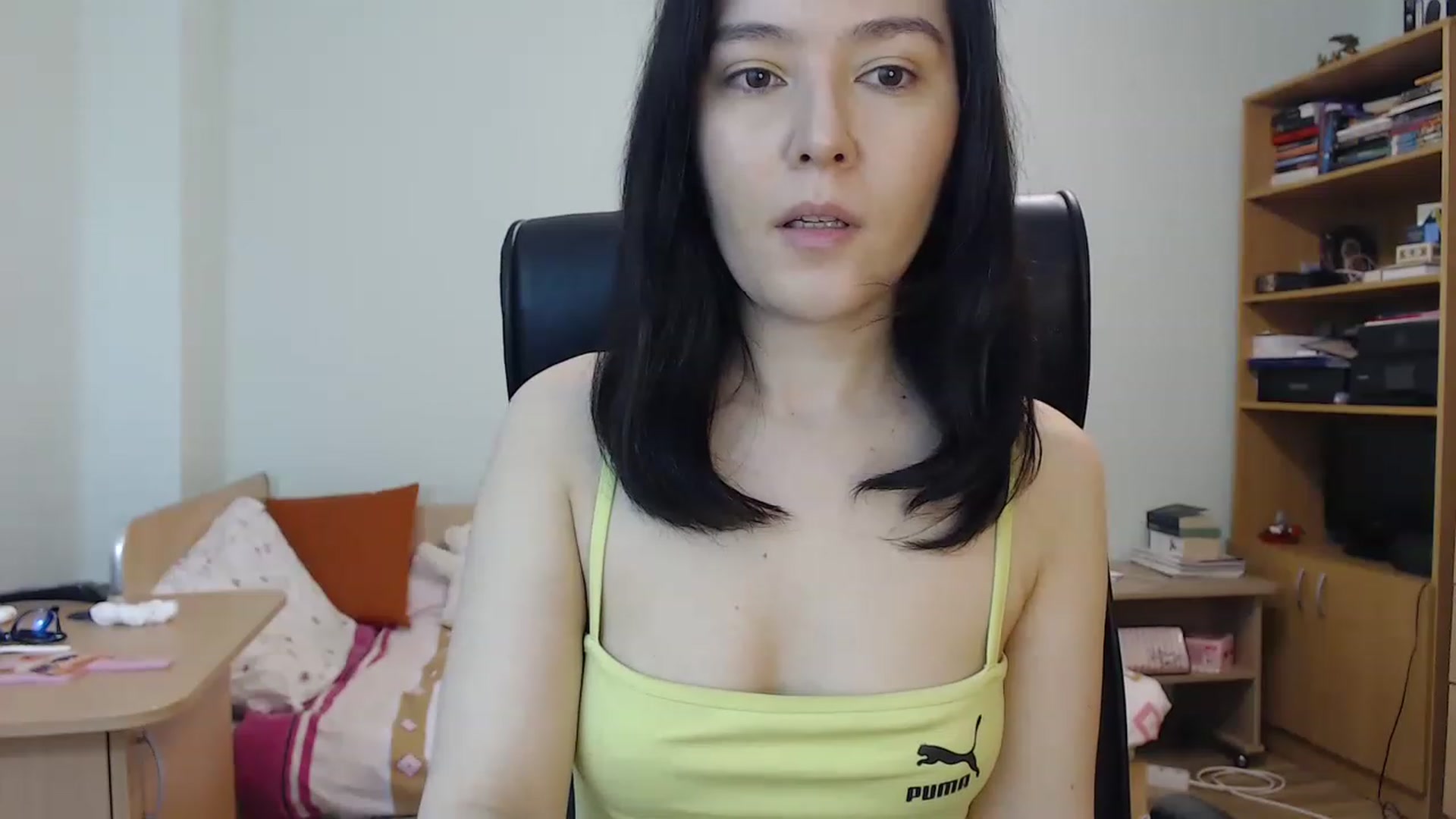 Gallery image thumbnail from TheMorrigan_'s myfreecams stream on, 04/07/2023, 19:37 image 4 of 20