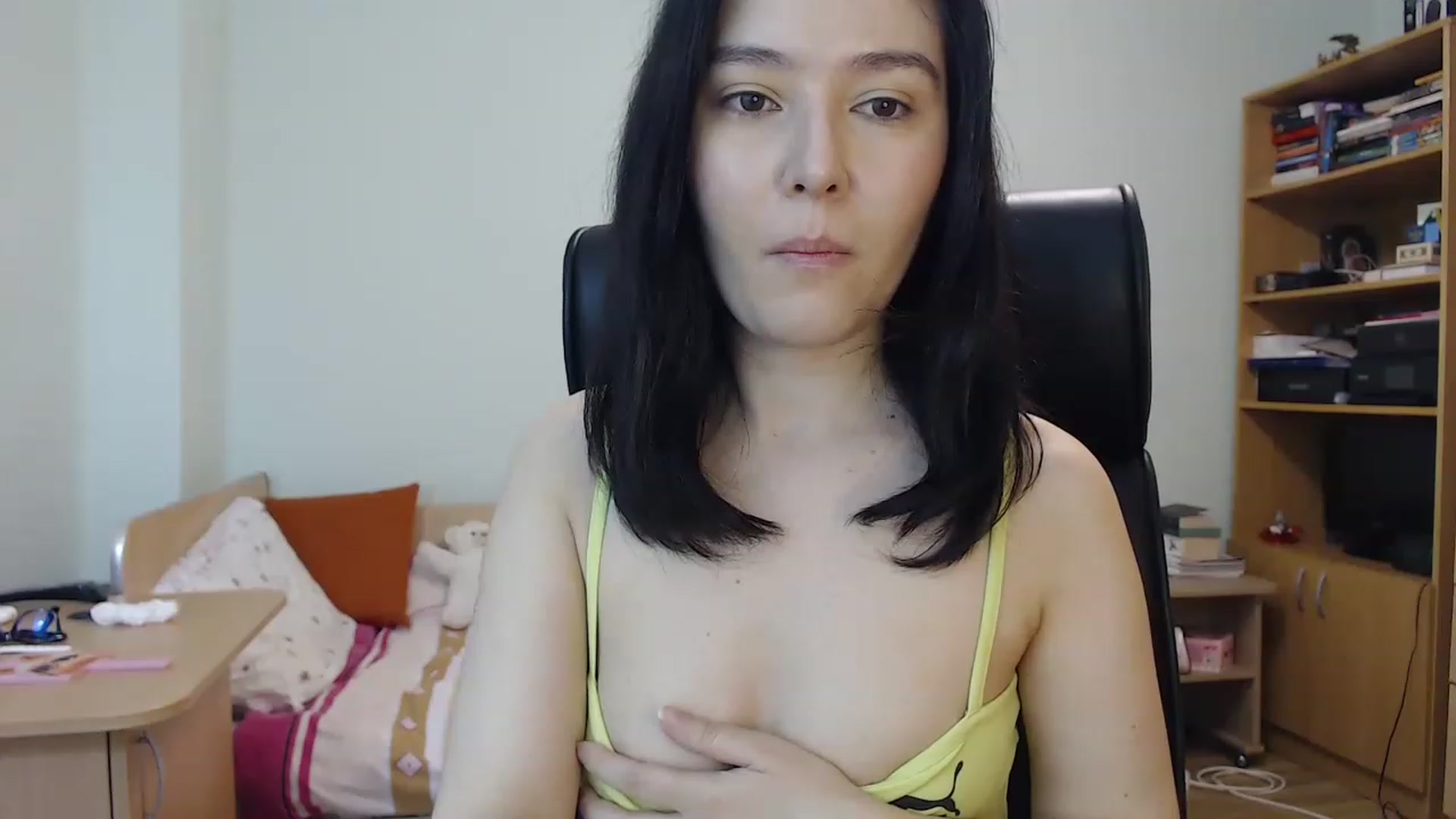 Gallery image thumbnail from TheMorrigan_'s myfreecams stream on, 04/07/2023, 19:37 image 5 of 20