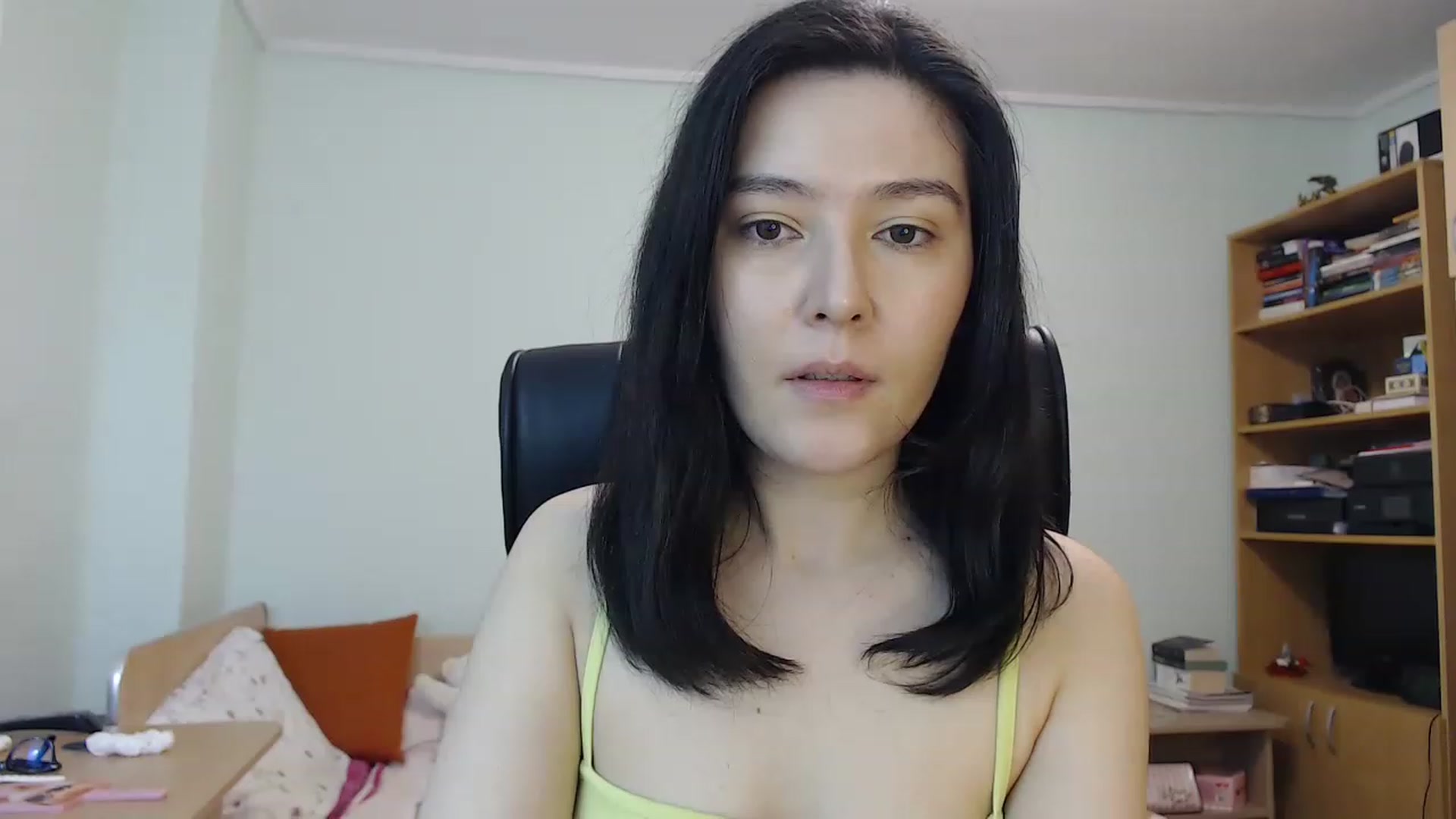 Gallery image thumbnail from TheMorrigan_'s myfreecams stream on, 04/07/2023, 19:37 image 8 of 20