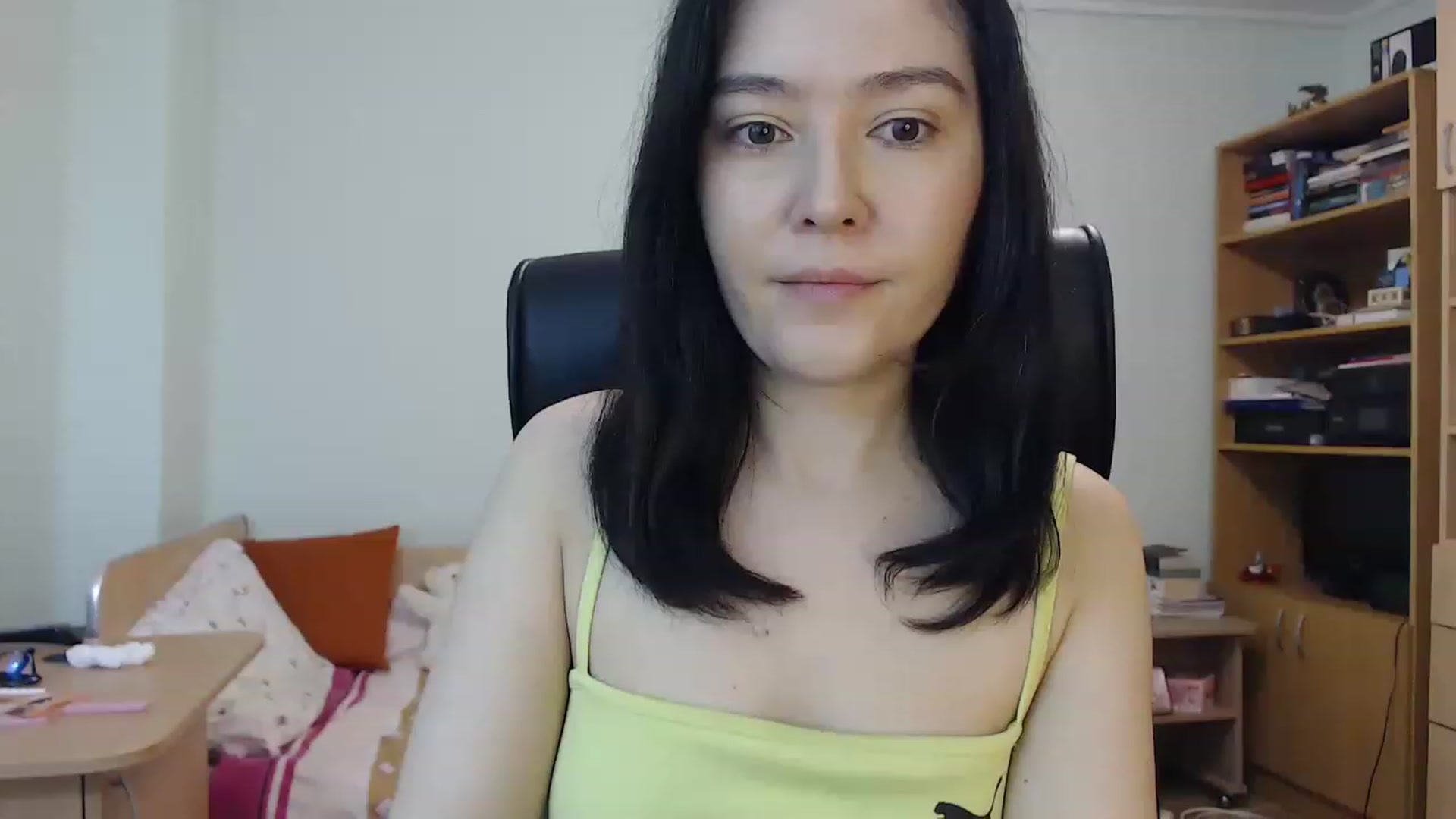 Gallery image thumbnail from TheMorrigan_'s myfreecams stream on, 04/07/2023, 19:37 image 18 of 20