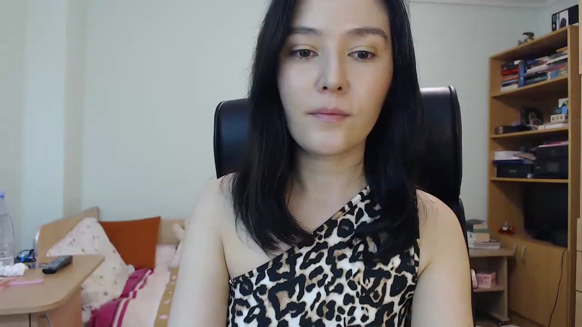 Gallery image thumbnail from TheMorrigan_'s myfreecams stream on, 04/08/2023, 20:16 image 12 of 20