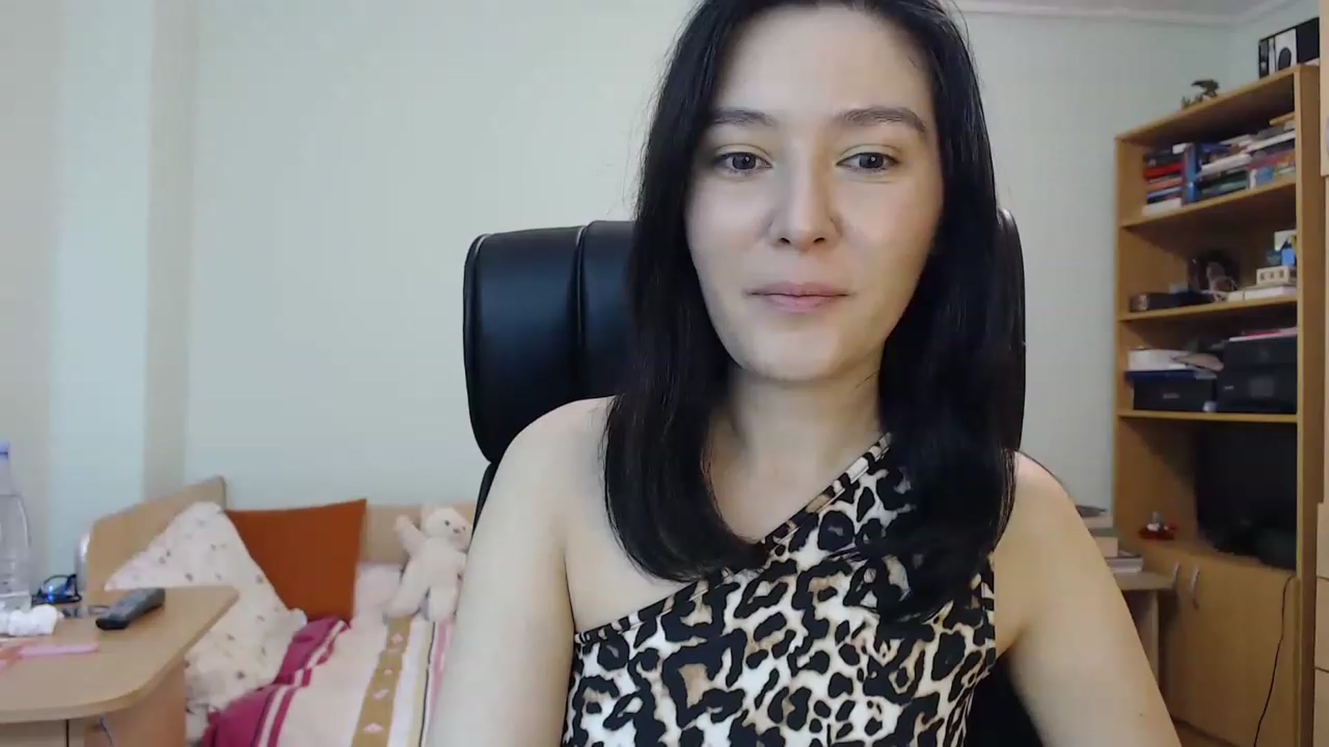 Gallery image thumbnail from TheMorrigan_'s myfreecams stream on, 04/08/2023, 20:16 image 19 of 20