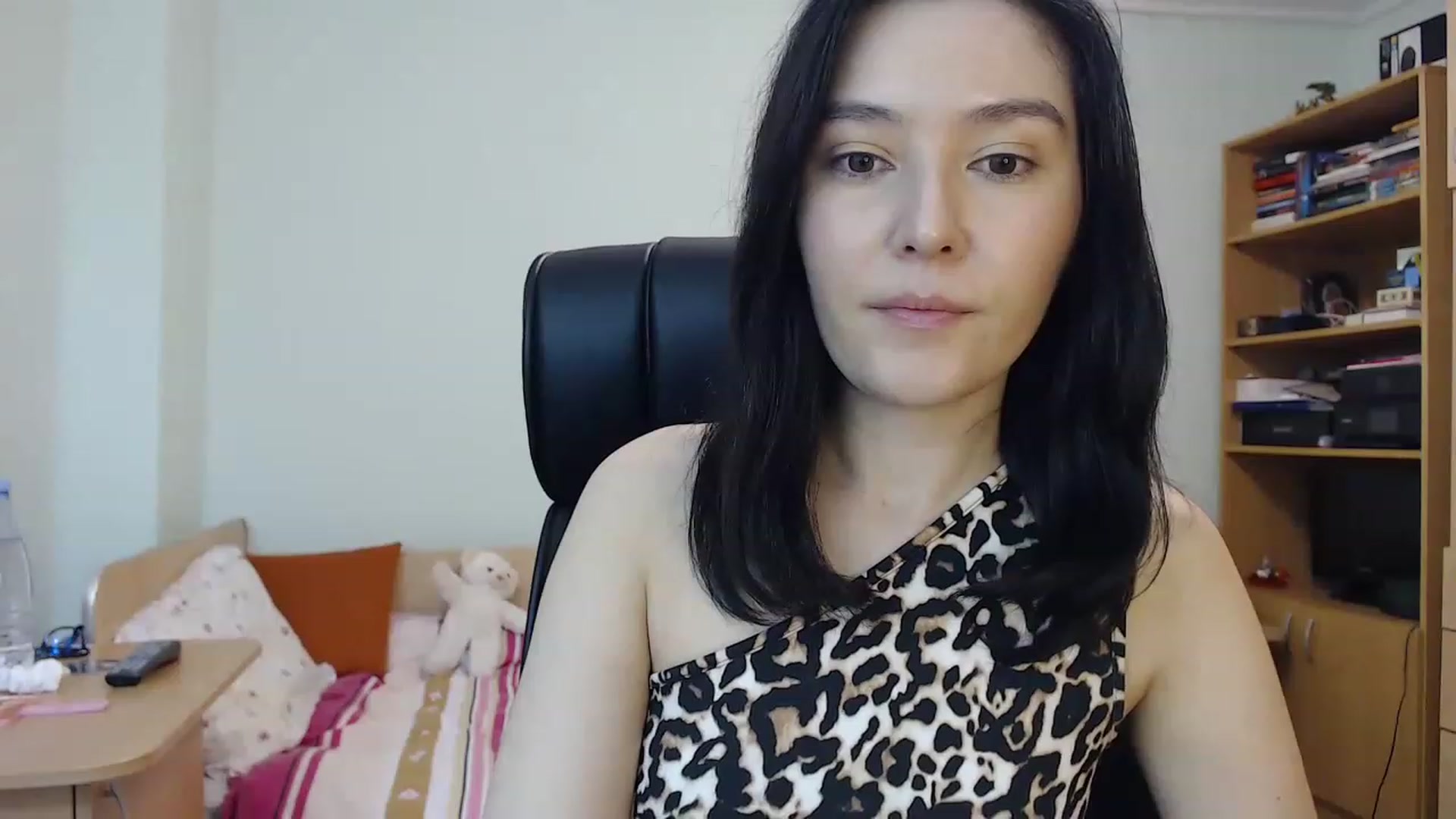 Gallery image thumbnail from TheMorrigan_'s myfreecams stream on, 04/08/2023, 20:16 image 18 of 20
