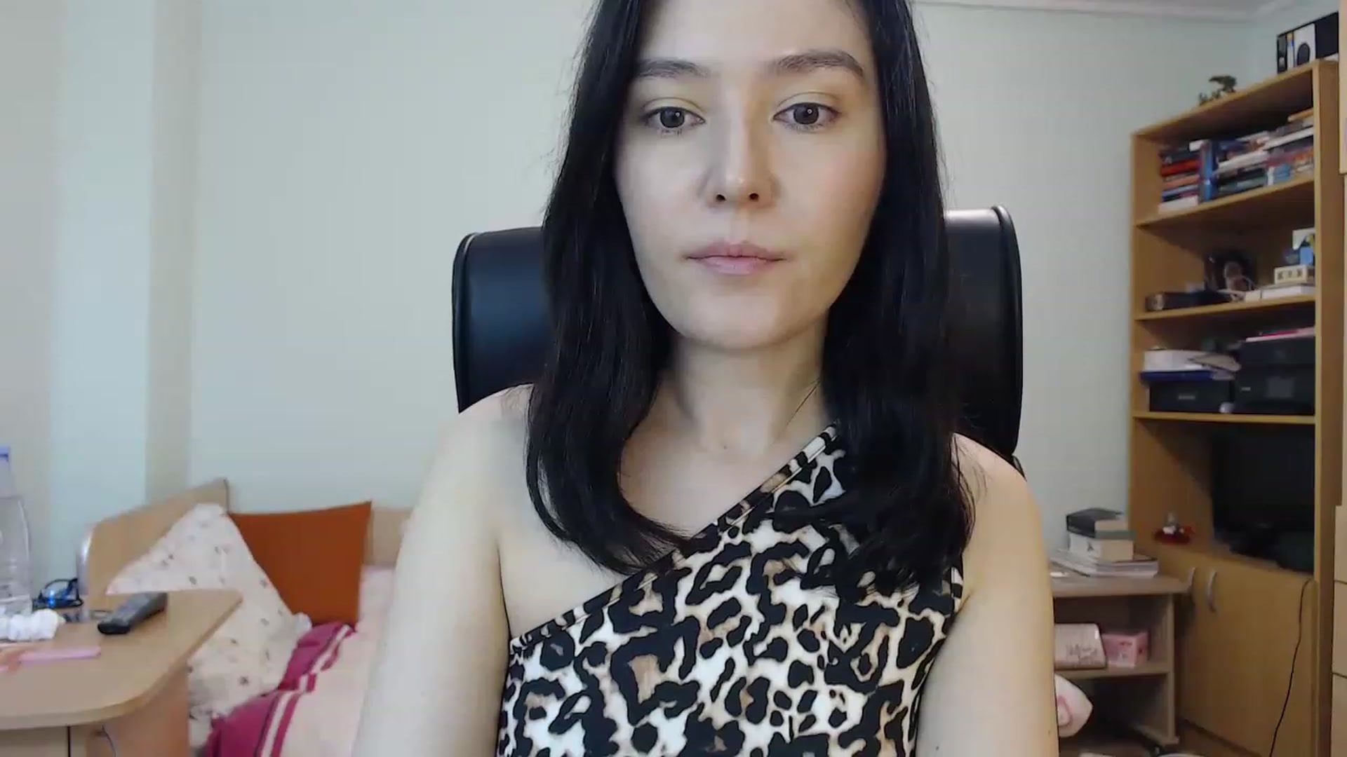 Gallery image thumbnail from TheMorrigan_'s myfreecams stream on, 04/08/2023, 20:16 image 16 of 20
