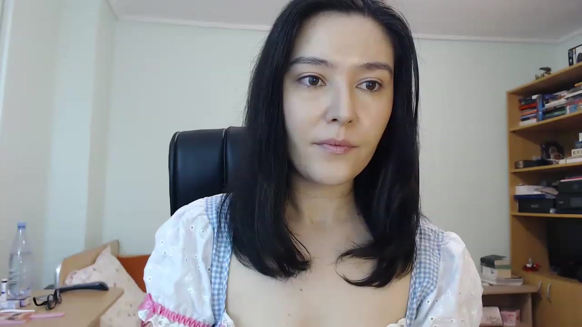 Gallery image thumbnail from TheMorrigan_'s myfreecams stream on, 04/09/2023, 19:09 image 5 of 20