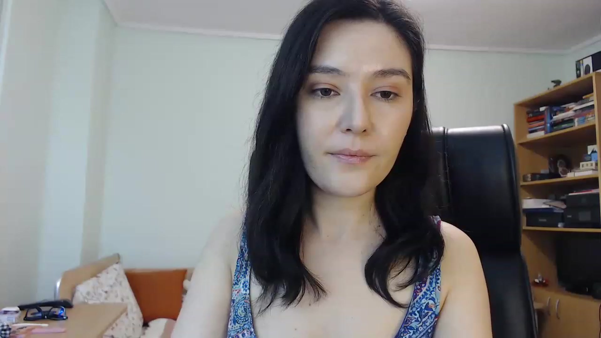Gallery image thumbnail from TheMorrigan_'s myfreecams stream on, 04/12/2023, 19:54 image 3 of 20