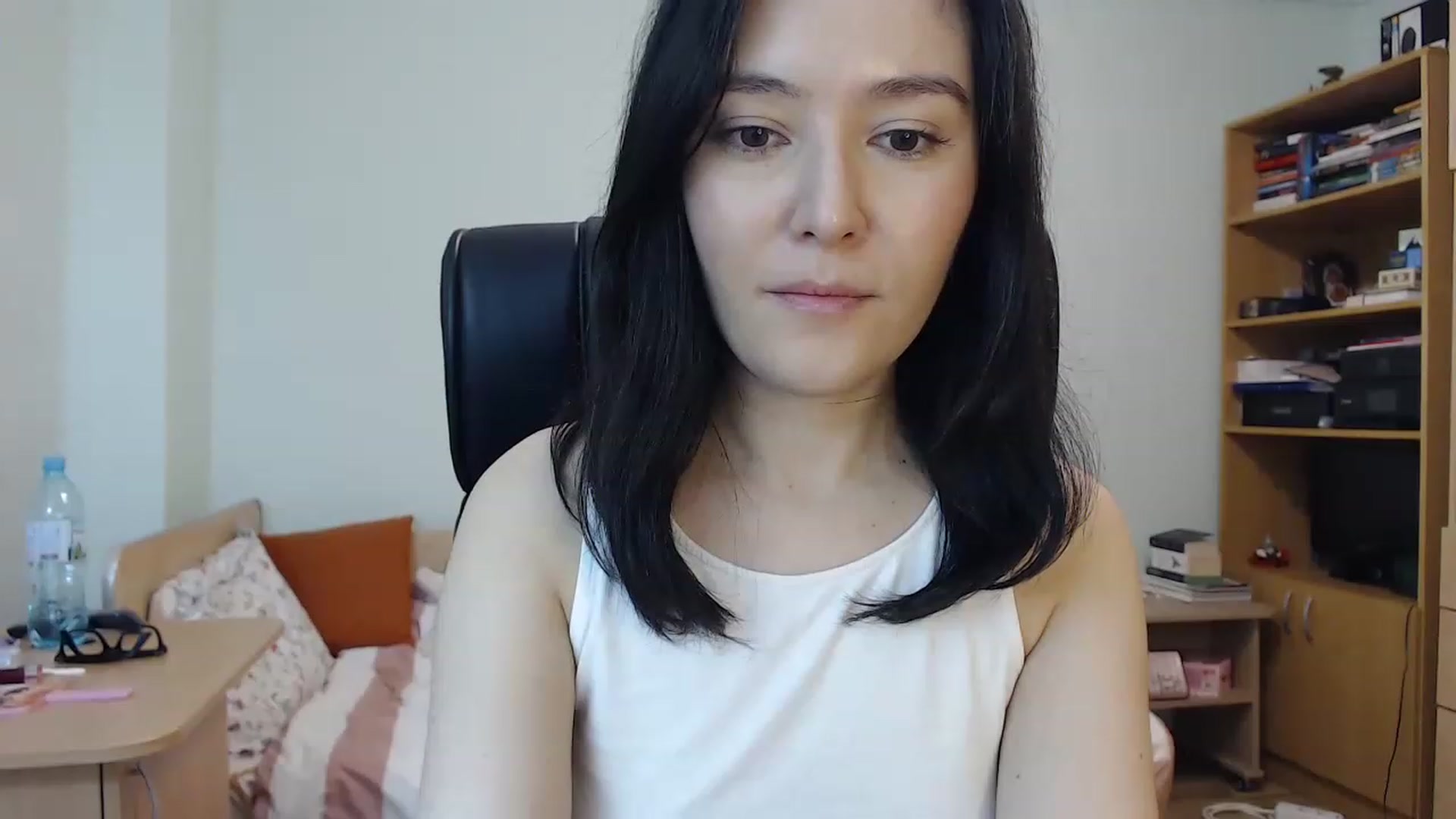Gallery image thumbnail from TheMorrigan_'s myfreecams stream on, 04/13/2023, 20:17 image 17 of 20