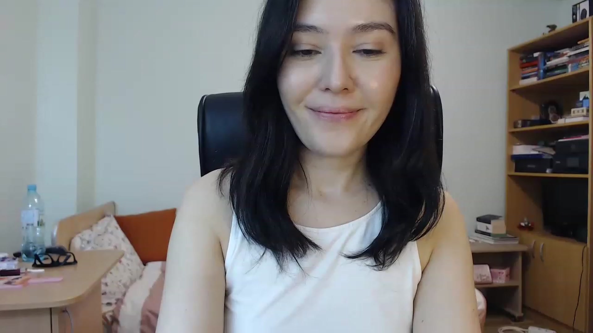 Gallery image thumbnail from TheMorrigan_'s myfreecams stream on, 04/13/2023, 20:17 image 12 of 20