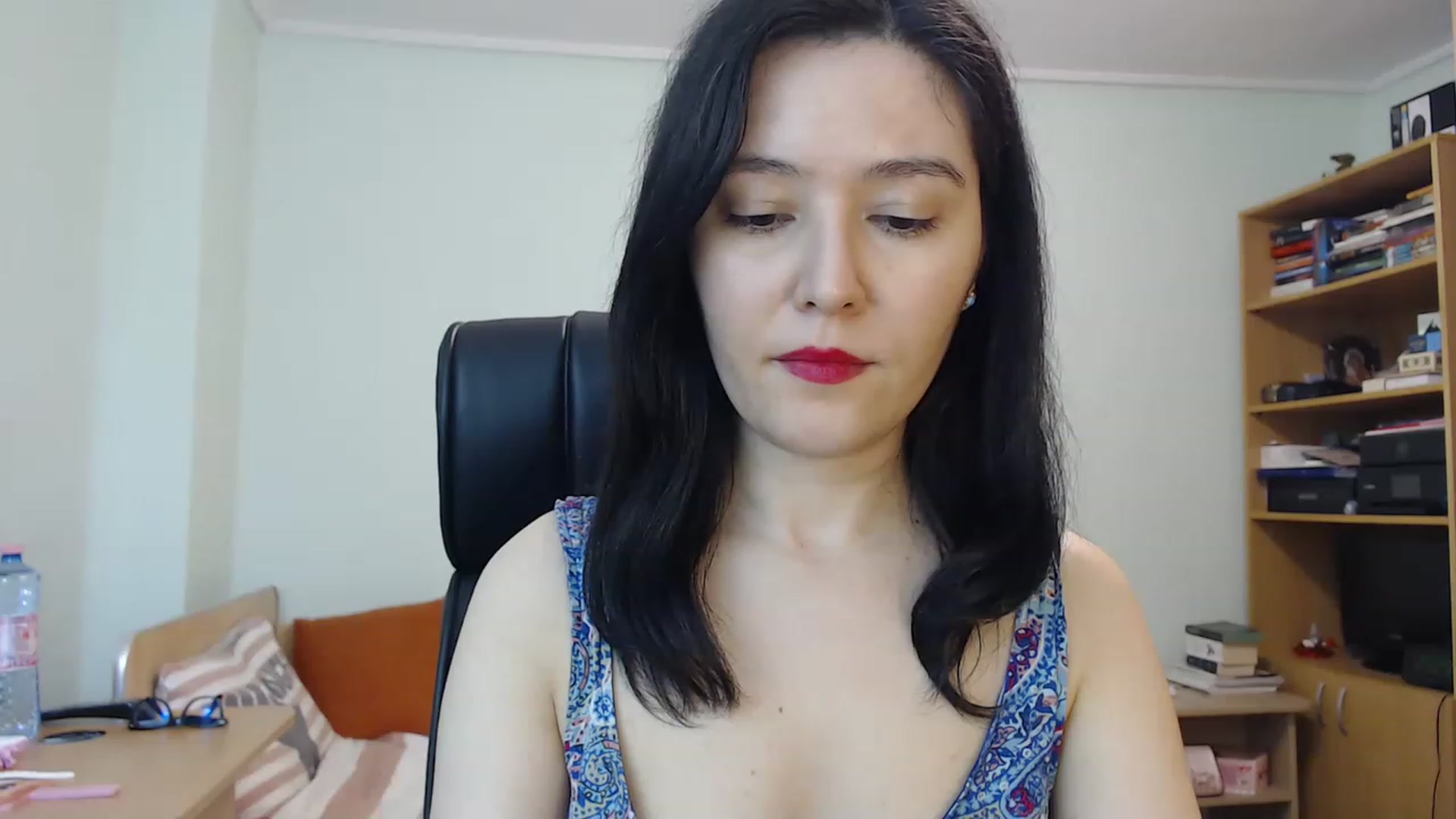 Gallery image thumbnail from TheMorrigan_'s myfreecams stream on, 04/27/2023, 20:50 image 16 of 20
