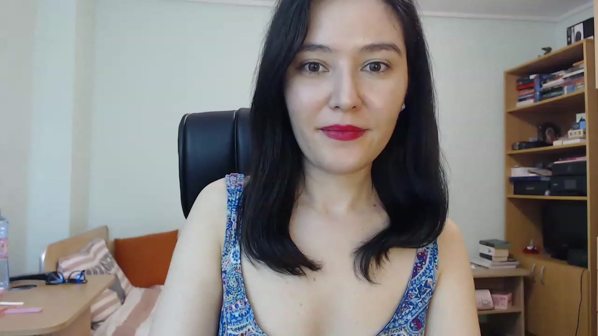 Gallery image thumbnail from TheMorrigan_'s myfreecams stream on, 04/27/2023, 20:50 image 19 of 20