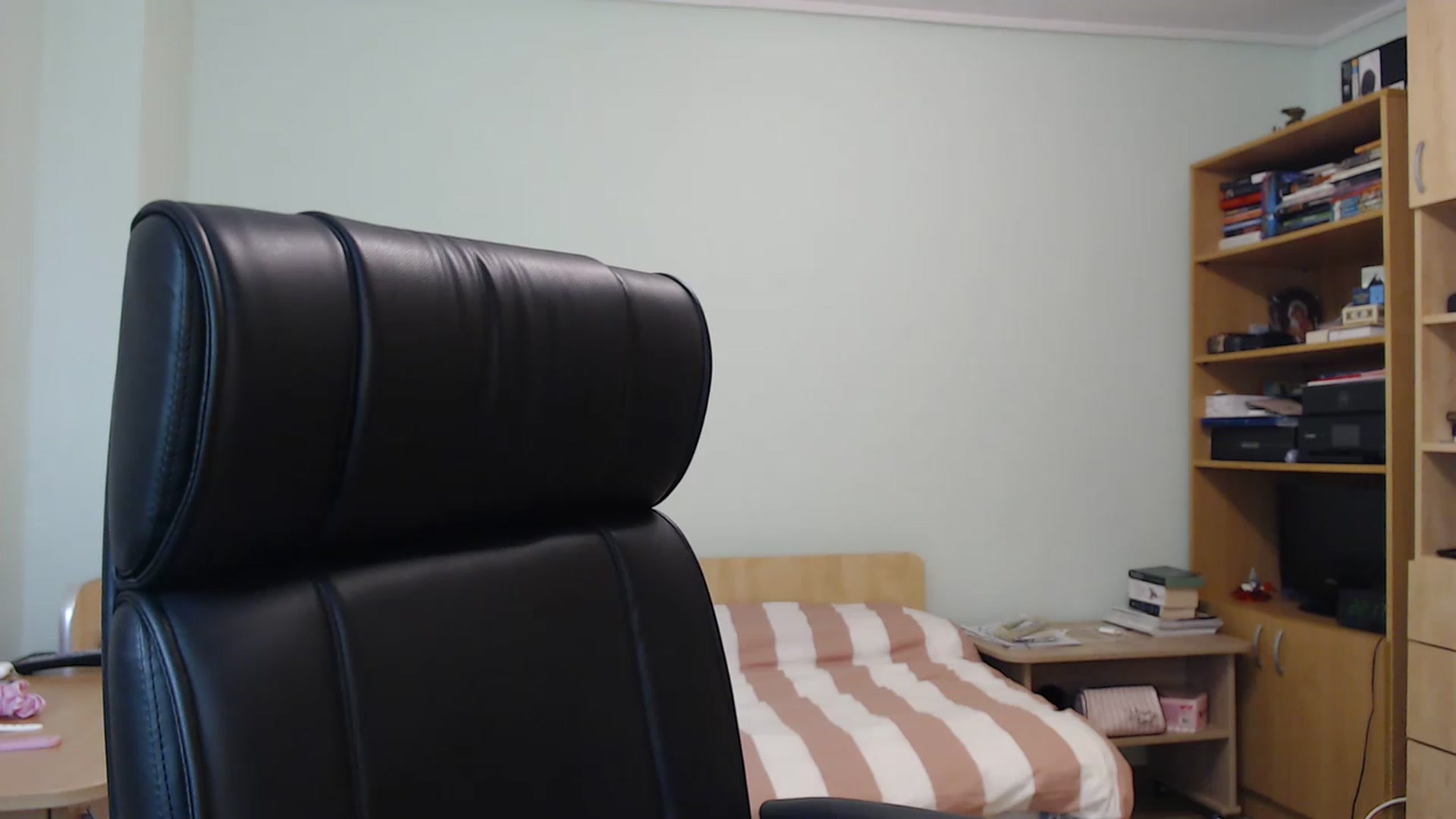 Gallery image thumbnail from TheMorrigan_'s myfreecams stream on, 04/29/2023, 20:44 image 4 of 20