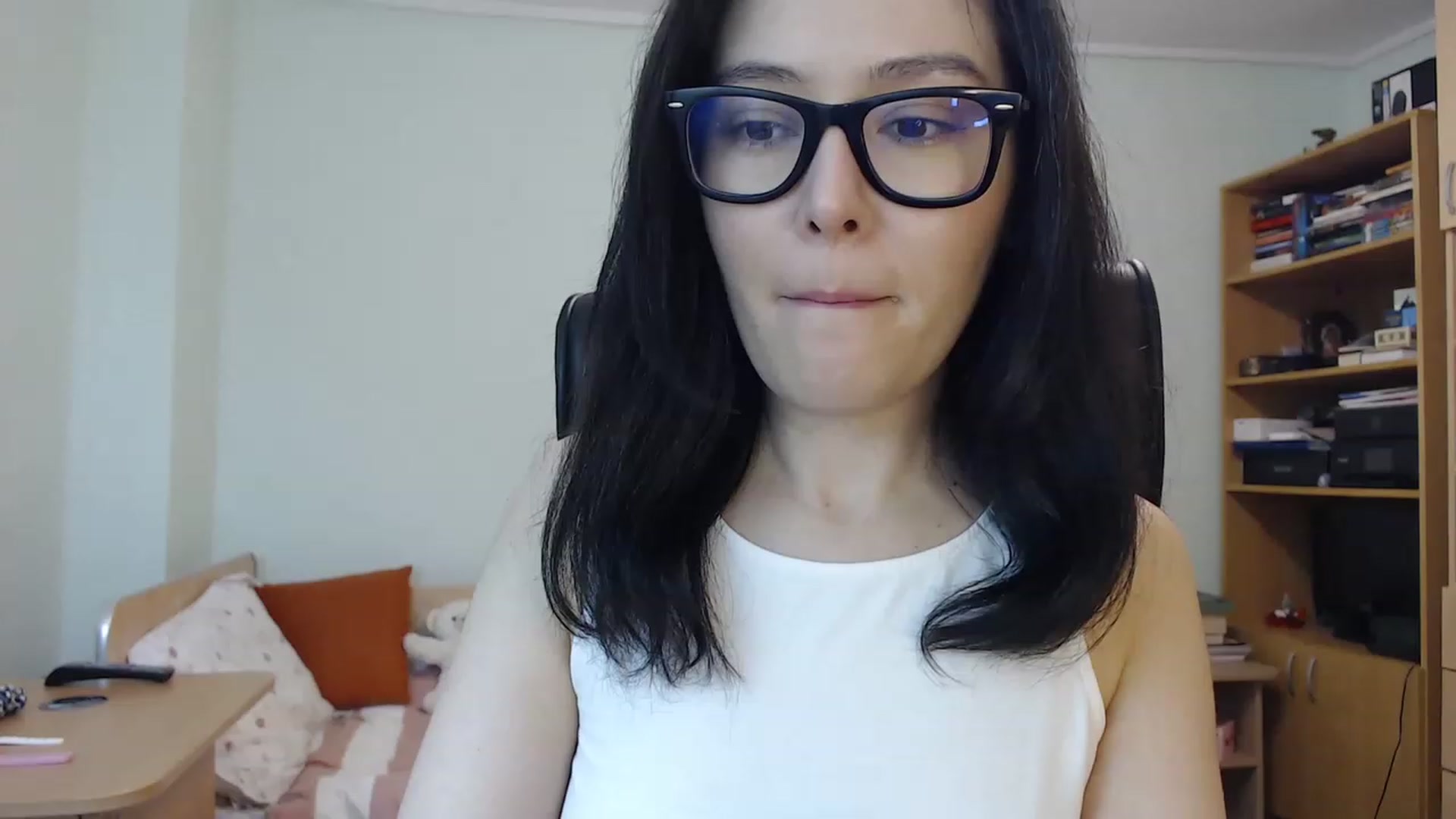 Gallery image thumbnail from TheMorrigan_'s myfreecams stream on, 05/11/2023, 19:30 image 1 of 20