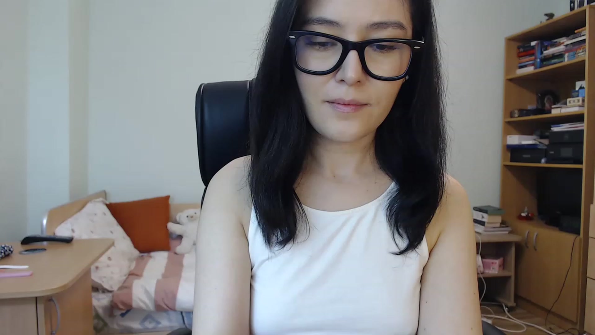 Gallery image thumbnail from TheMorrigan_'s myfreecams stream on, 05/11/2023, 19:30 image 5 of 20