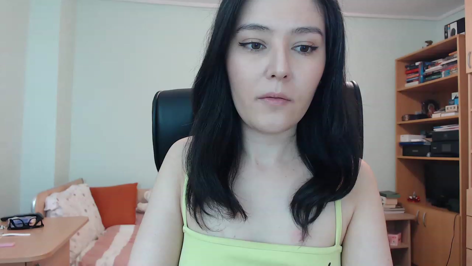 Gallery image thumbnail from TheMorrigan_'s myfreecams stream on, 05/13/2023, 21:02 image 1 of 20