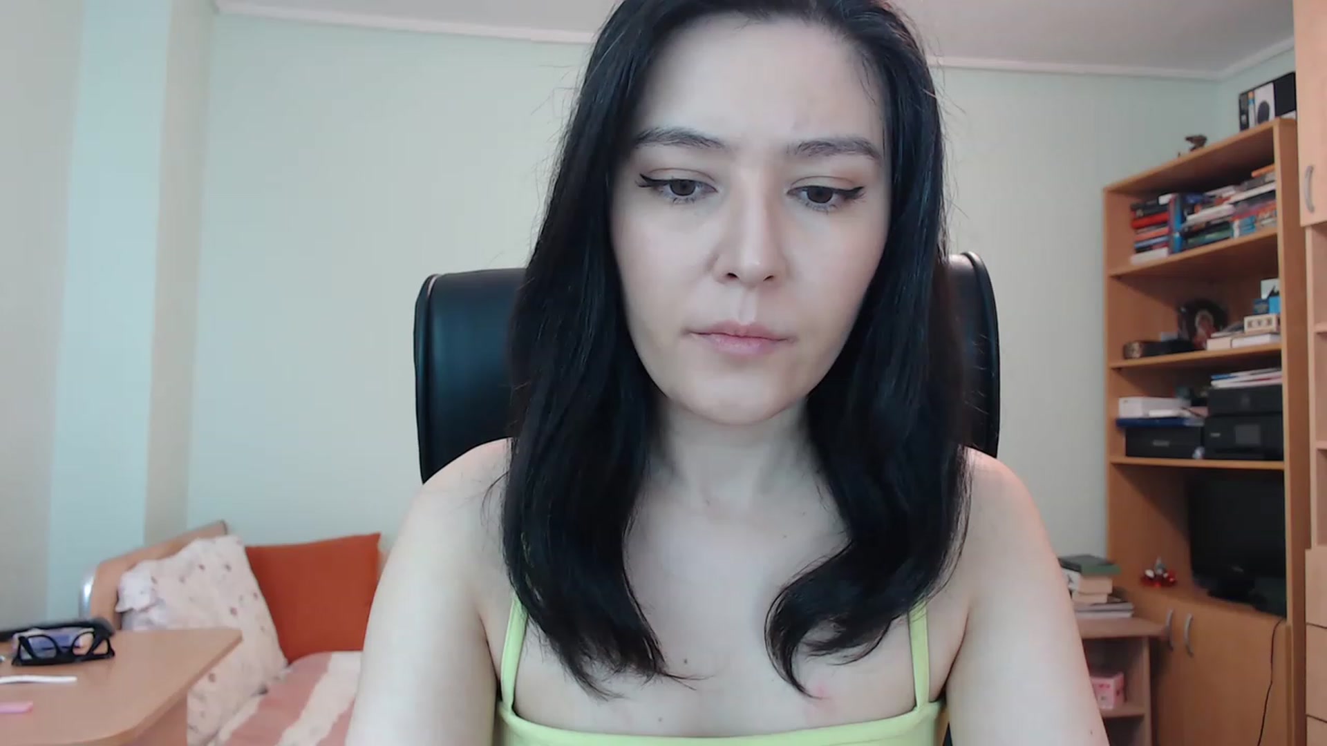 Gallery image thumbnail from TheMorrigan_'s myfreecams stream on, 05/13/2023, 21:02 image 4 of 20