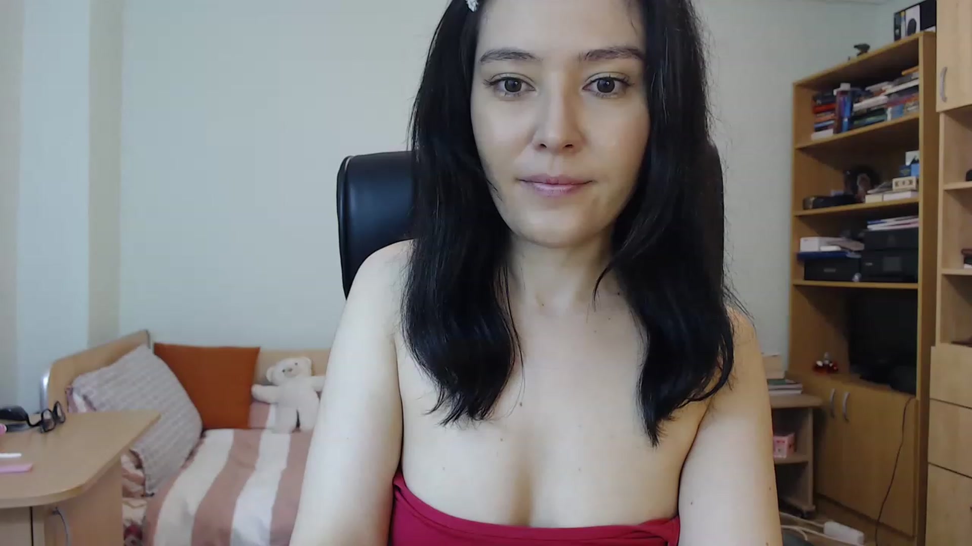 Gallery image thumbnail from TheMorrigan_'s myfreecams stream on, 05/20/2023, 21:08 image 17 of 20
