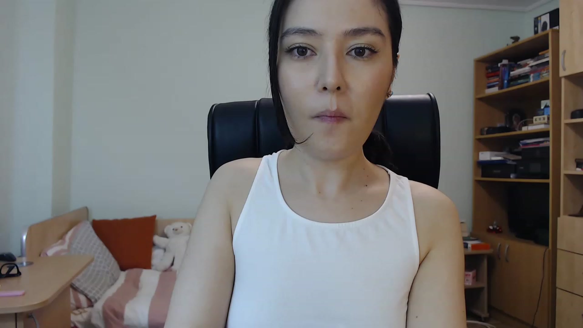 Gallery image thumbnail from TheMorrigan_'s myfreecams stream on, 05/30/2023, 21:07 image 14 of 20