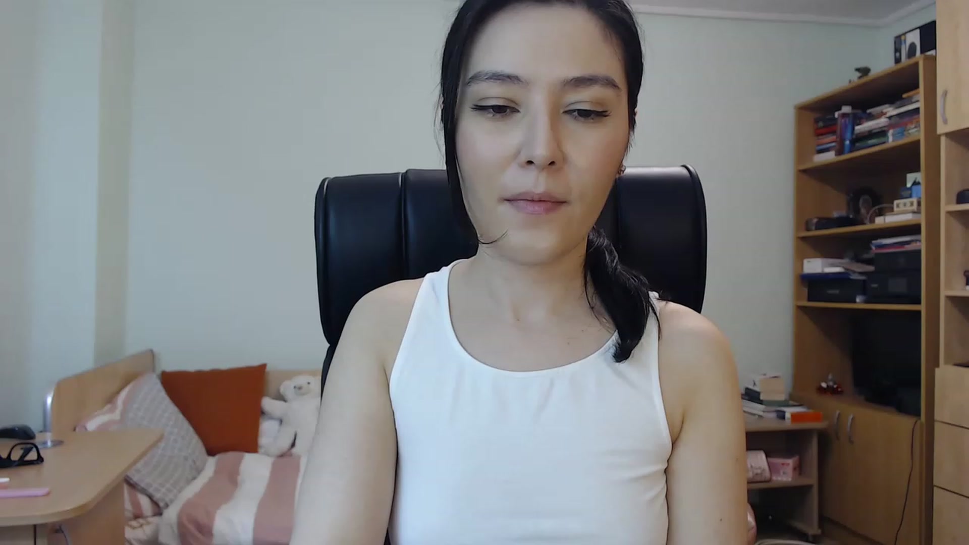 Gallery image thumbnail from TheMorrigan_'s myfreecams stream on, 05/30/2023, 21:07 image 6 of 20