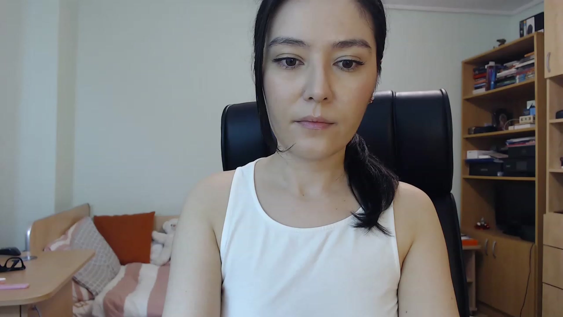 Gallery image thumbnail from TheMorrigan_'s myfreecams stream on, 05/30/2023, 21:07 image 3 of 20