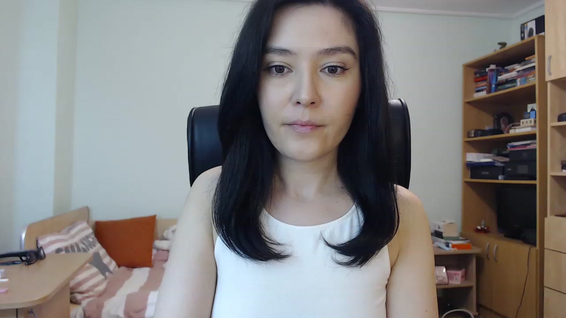 Gallery image thumbnail from TheMorrigan_'s myfreecams stream on, 06/08/2023, 20:34 image 6 of 20