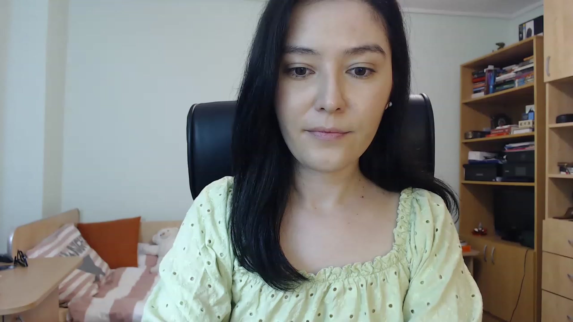 Gallery image thumbnail from TheMorrigan_'s myfreecams stream on, 06/09/2023, 20:39 image 11 of 20