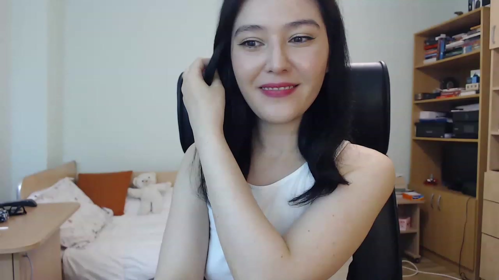 Gallery image thumbnail from TheMorrigan_'s myfreecams stream on, 06/20/2023, 19:38 image 3 of 20
