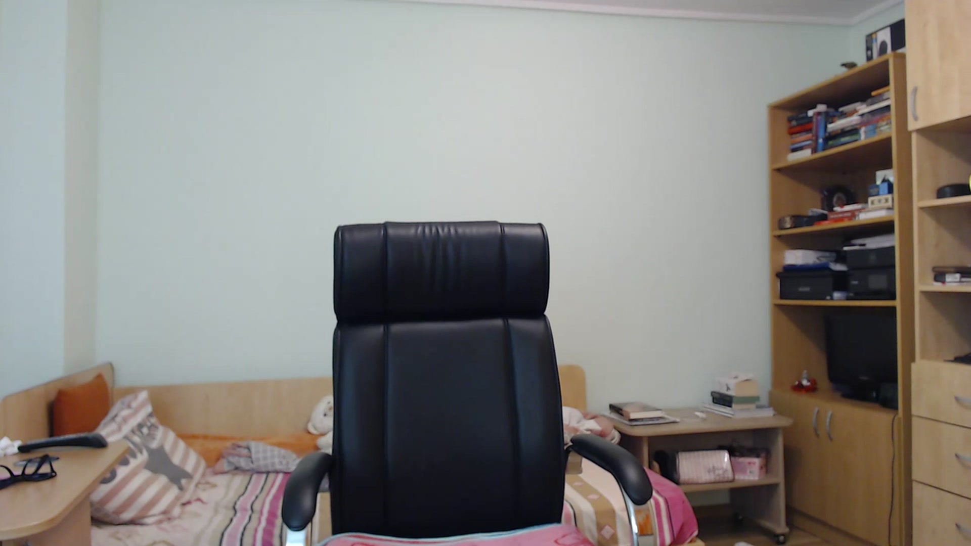 Gallery image thumbnail from TheMorrigan_'s myfreecams stream on, 07/03/2023, 19:21 image 14 of 20