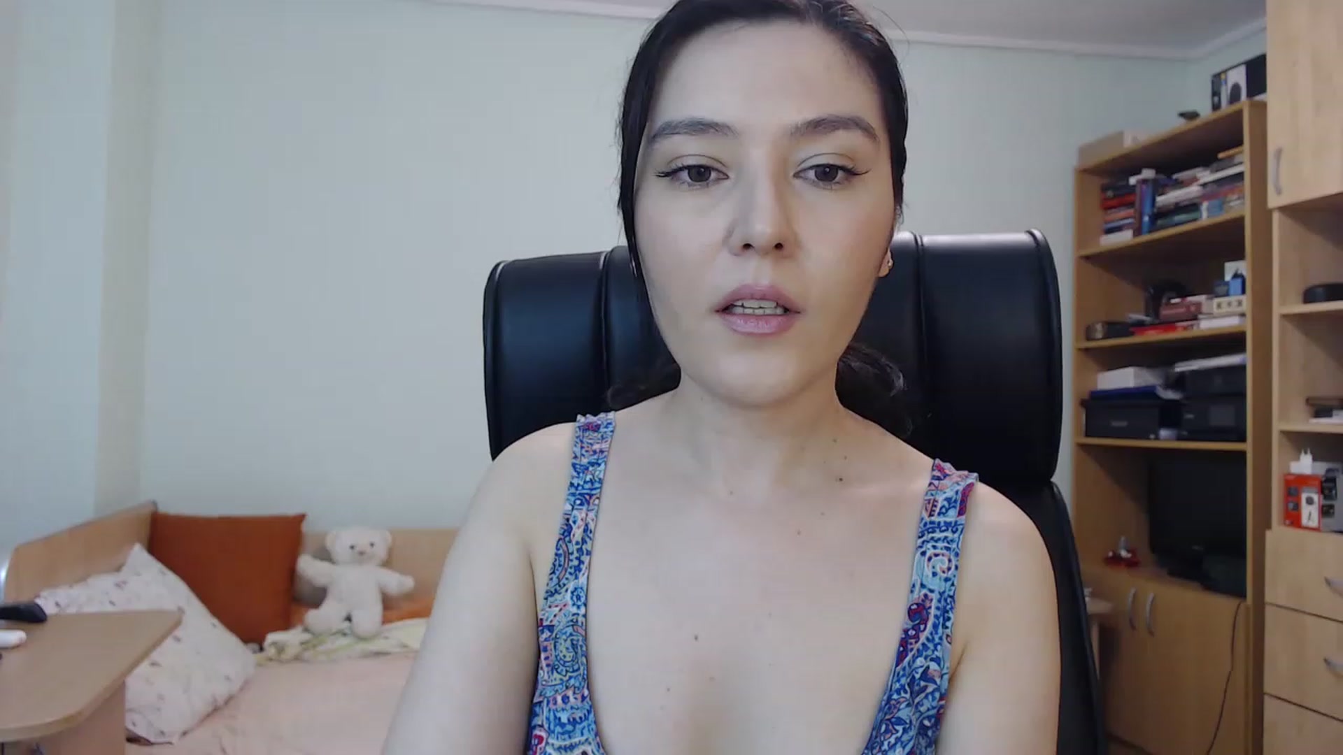 Gallery image thumbnail from TheMorrigan_'s myfreecams stream on, 07/24/2023, 17:16 image 13 of 20